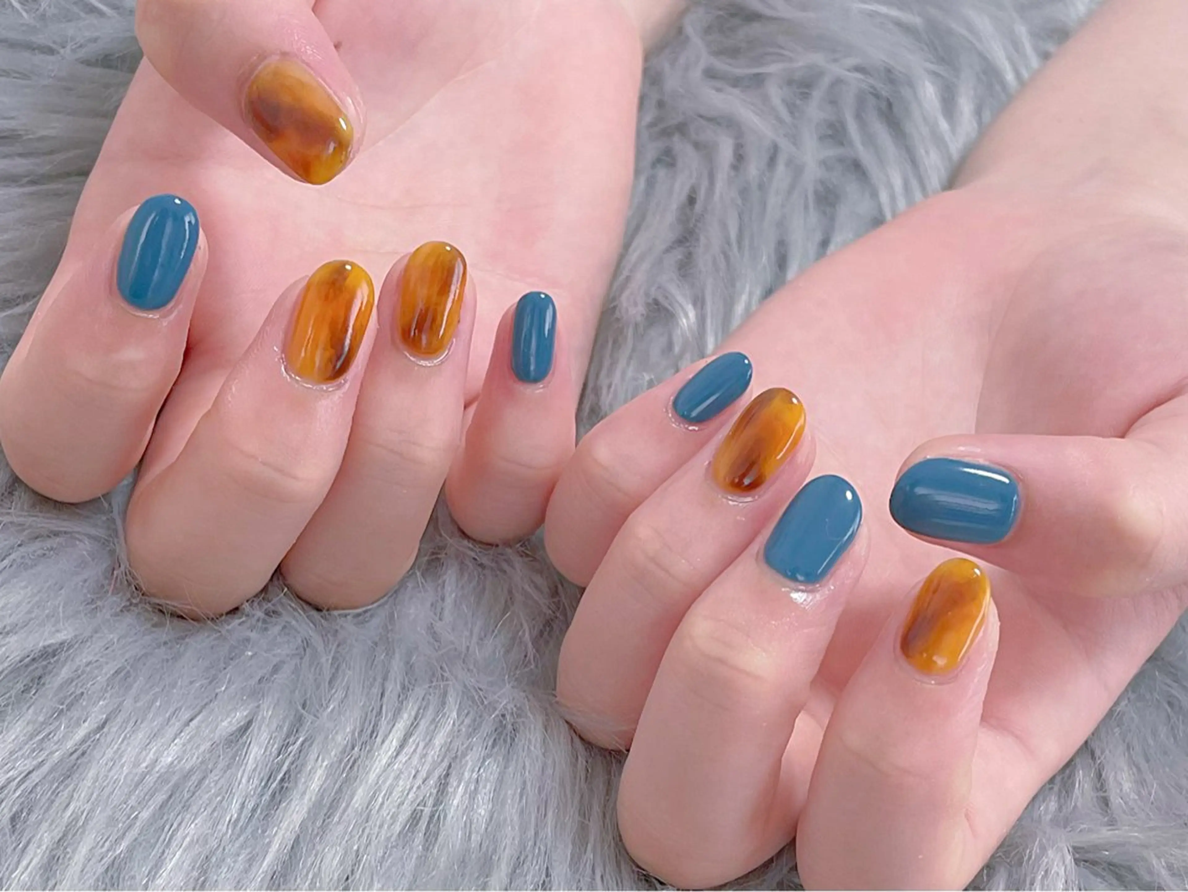 ミディアム Nina's nailのネイルデザイン