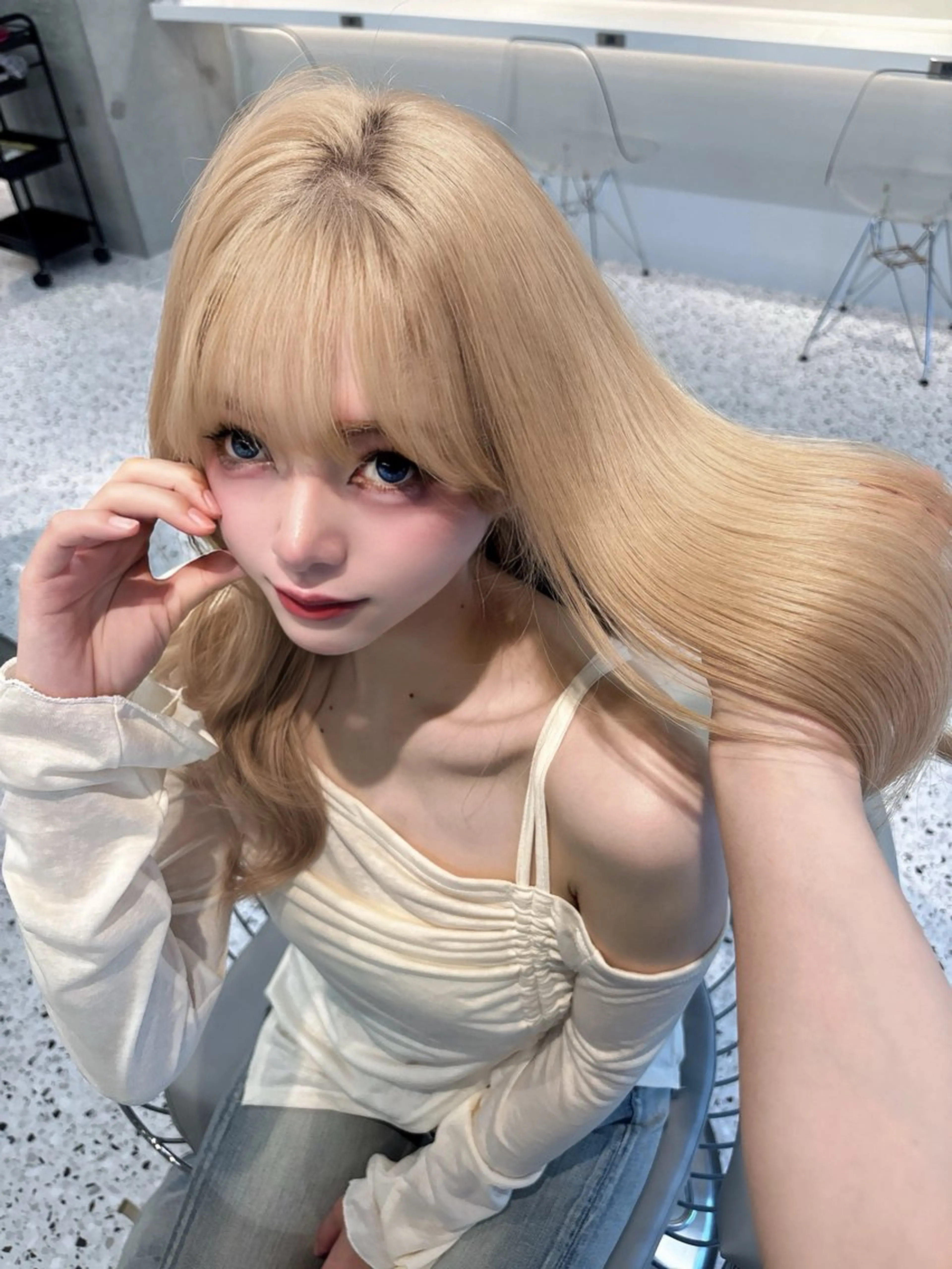 ミディアム カラー ブリーチ ボブ 韓国風ヘア レイヤーカット トリートメント ヘアカラー rina／ベージュ ワンホン/韓国ヘアのヘアスタイル