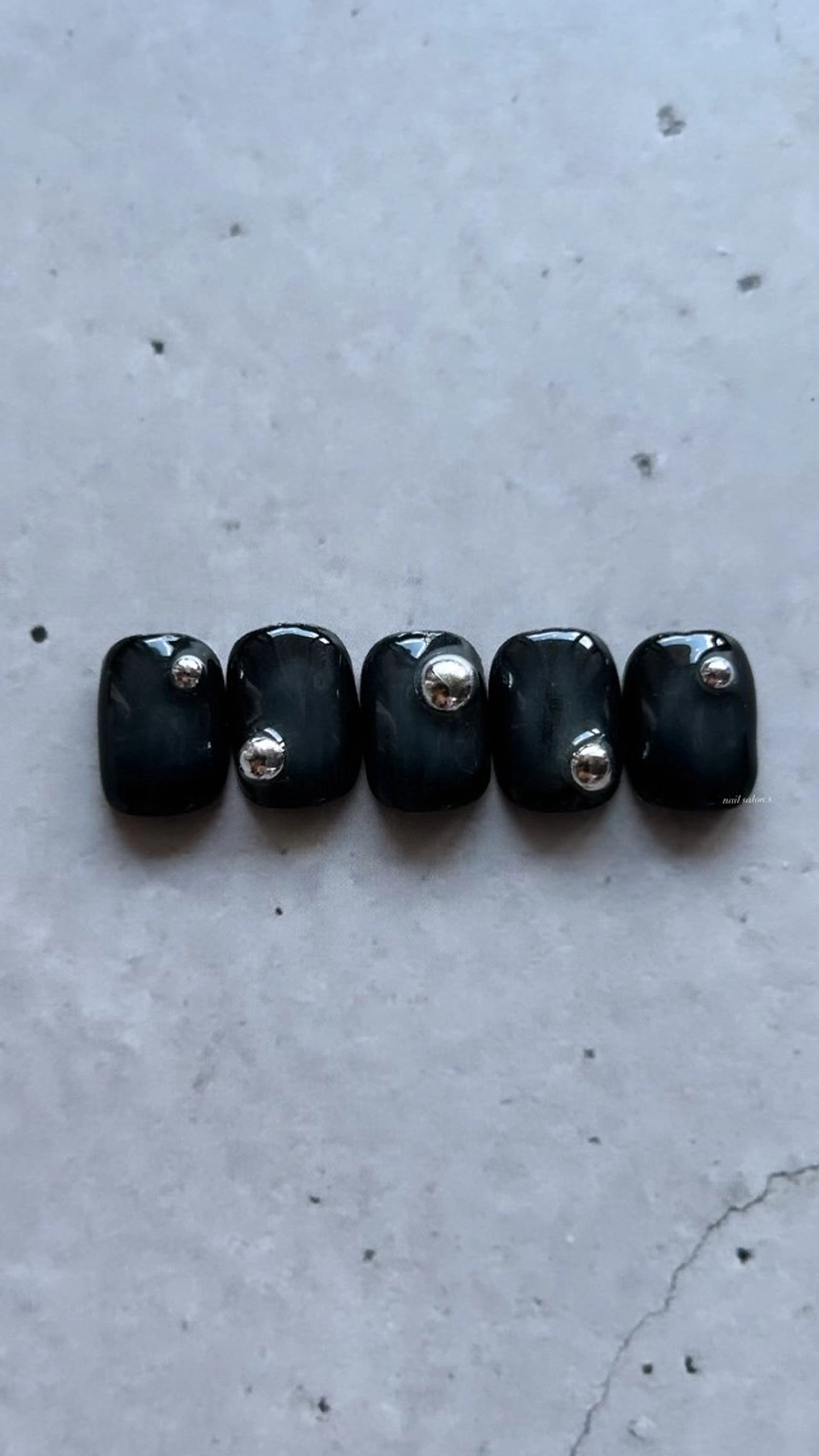 ネイル 関山 志乃のネイルデザイン