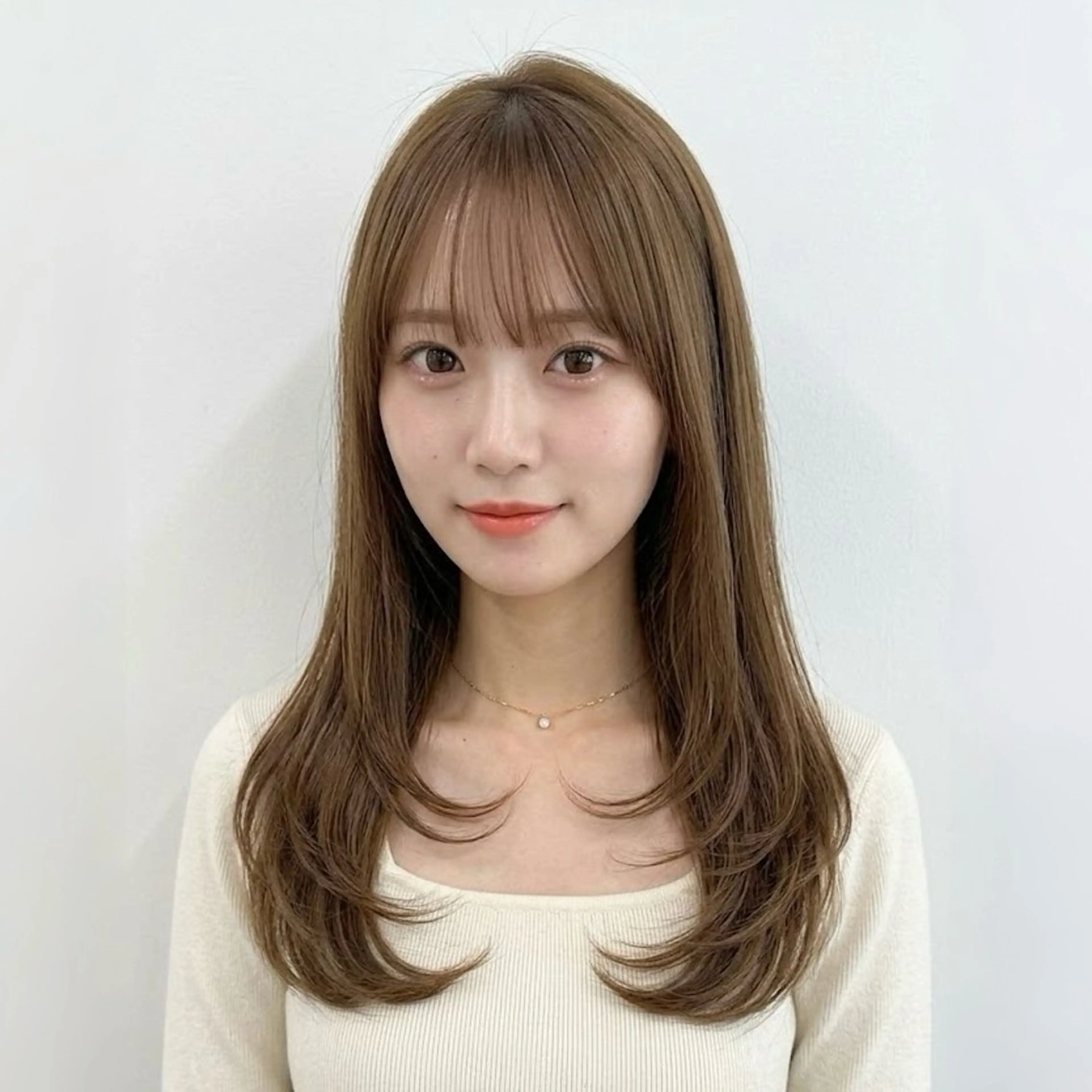 セミロング カラー カット ヘアカラー トリートメント 【渋谷】中顔面短縮 ｜髪質改善｜れんのヘアスタイル