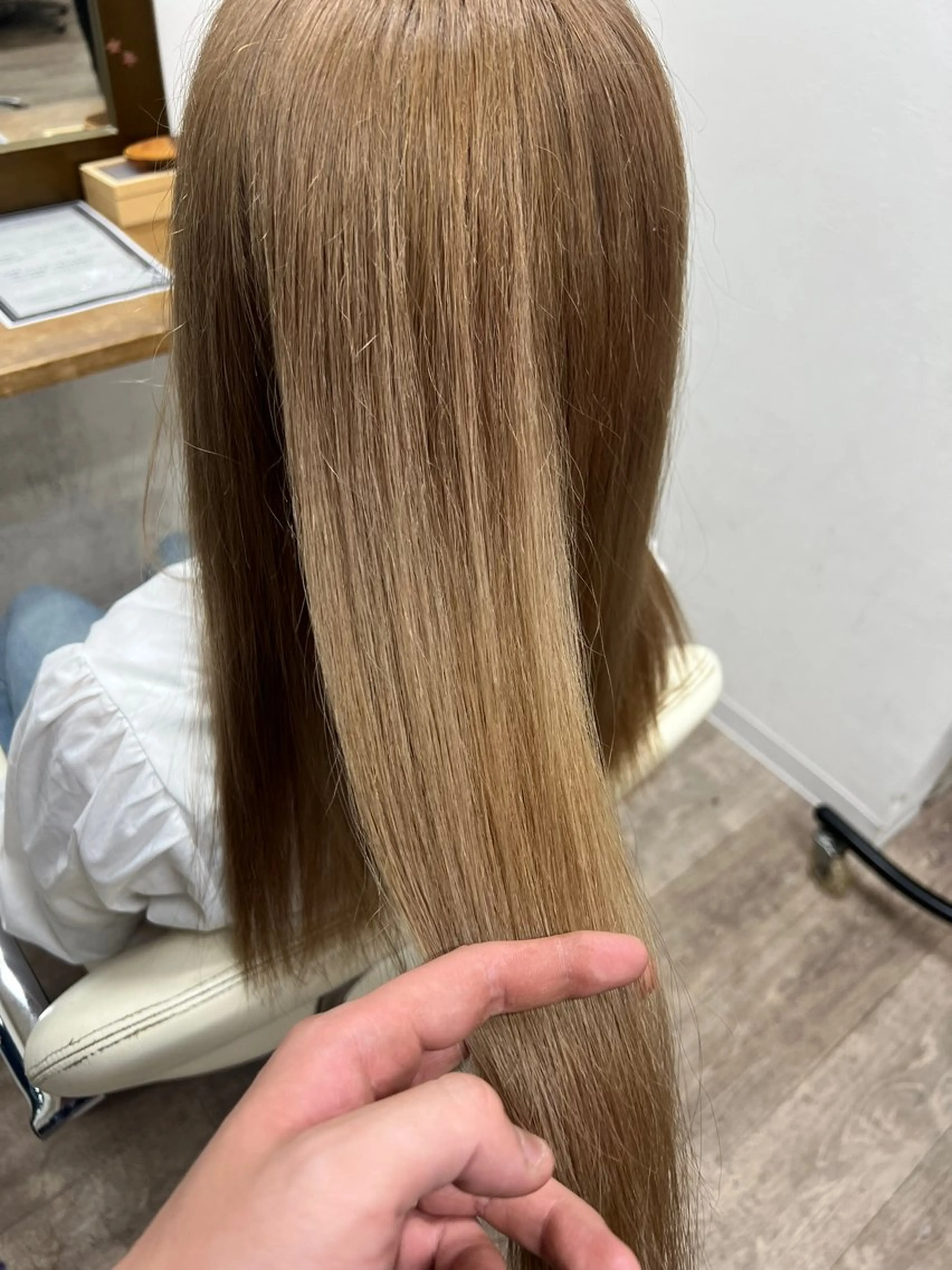 アディクシーカラー+艶トリートメントの写真