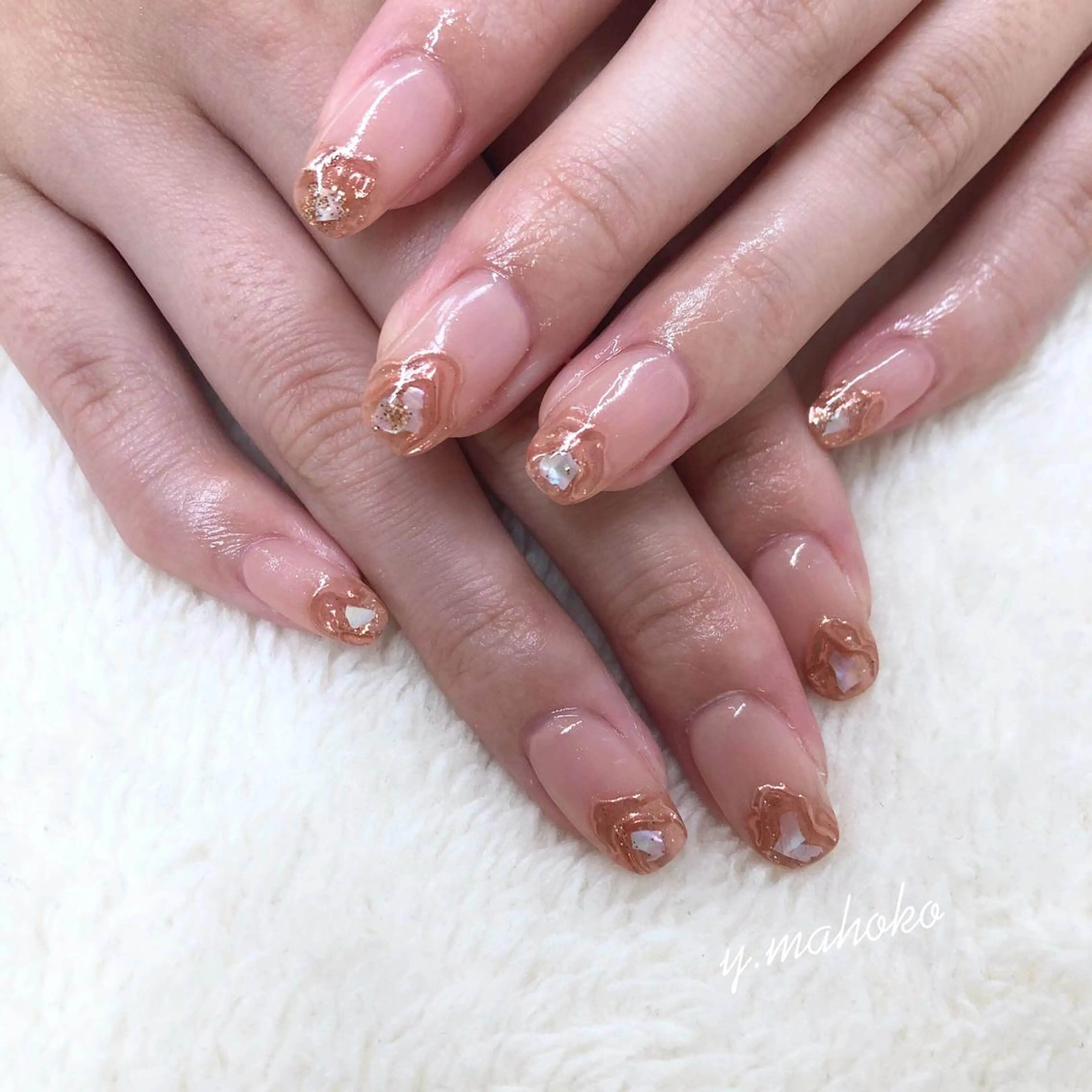ネイル ミラーネイル ニュアンスネイル ハンドネイル She nail studio 原宿所属・パラジェル有/ スカルプ/mahoのネイルデザイン