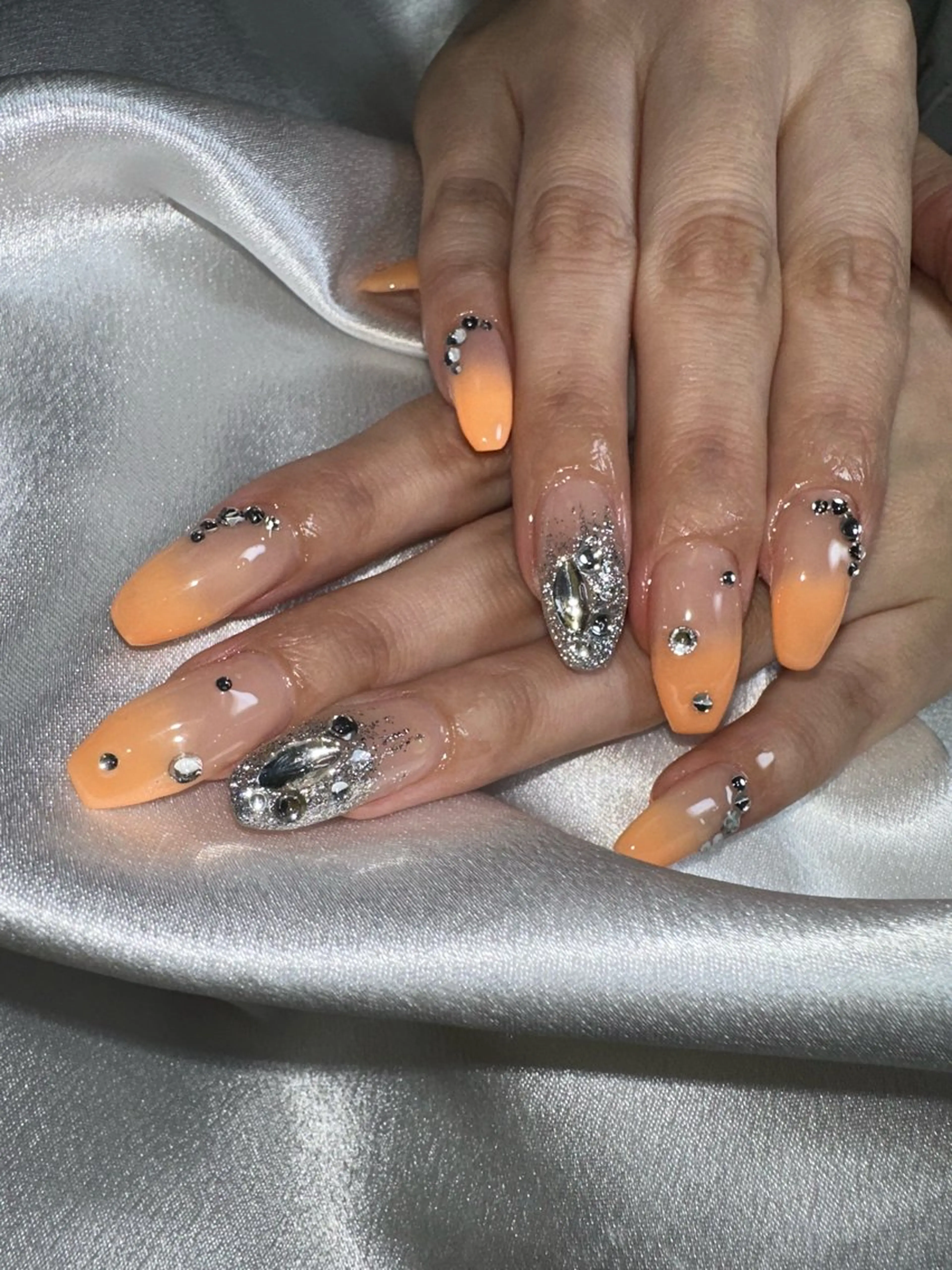 ミディアム ハンドネイル YOKOSUKA NAILS💅✨のネイルデザイン