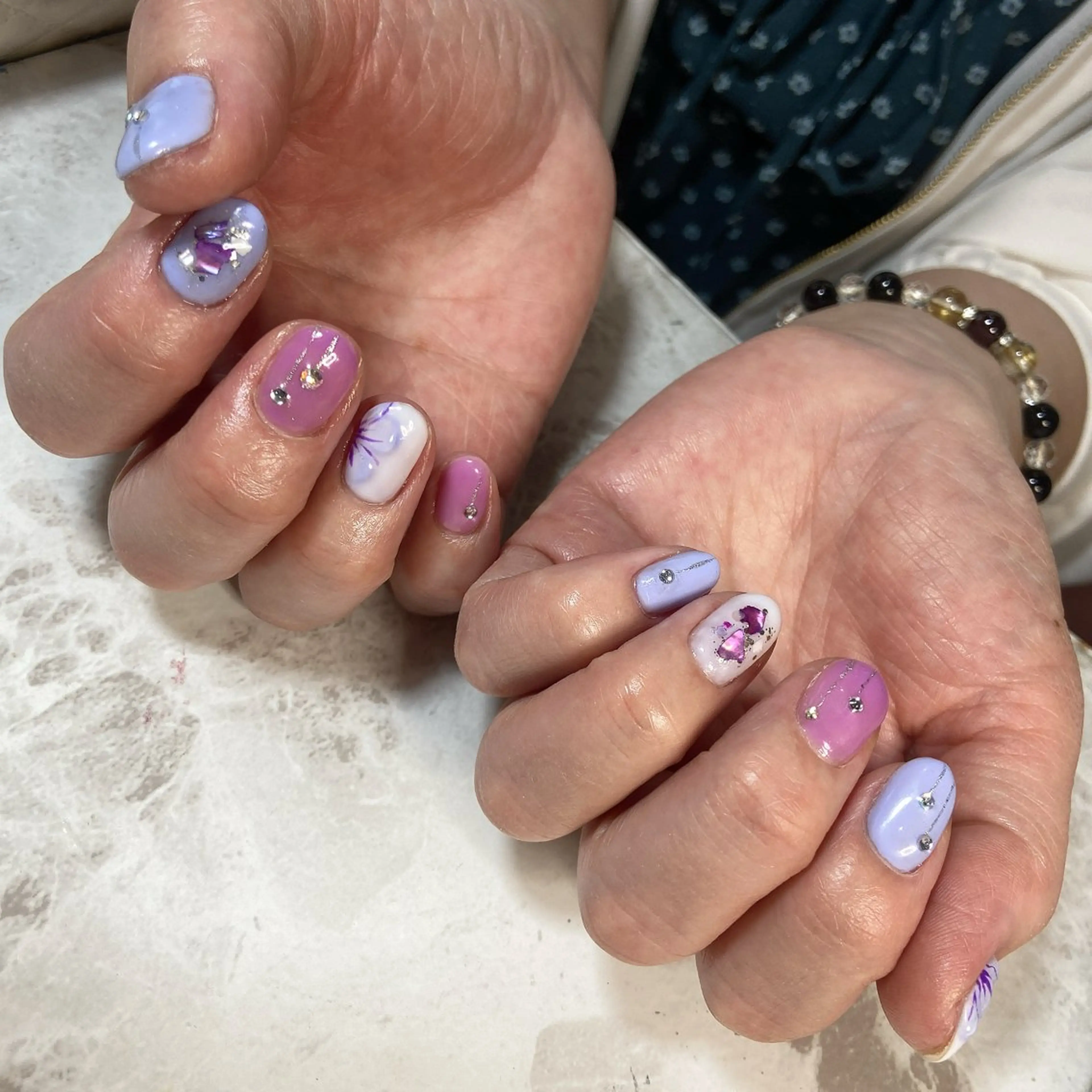 ネイル フラワーネイル 持ち込み ぷっくりネイル lulucharis nailのネイルデザイン