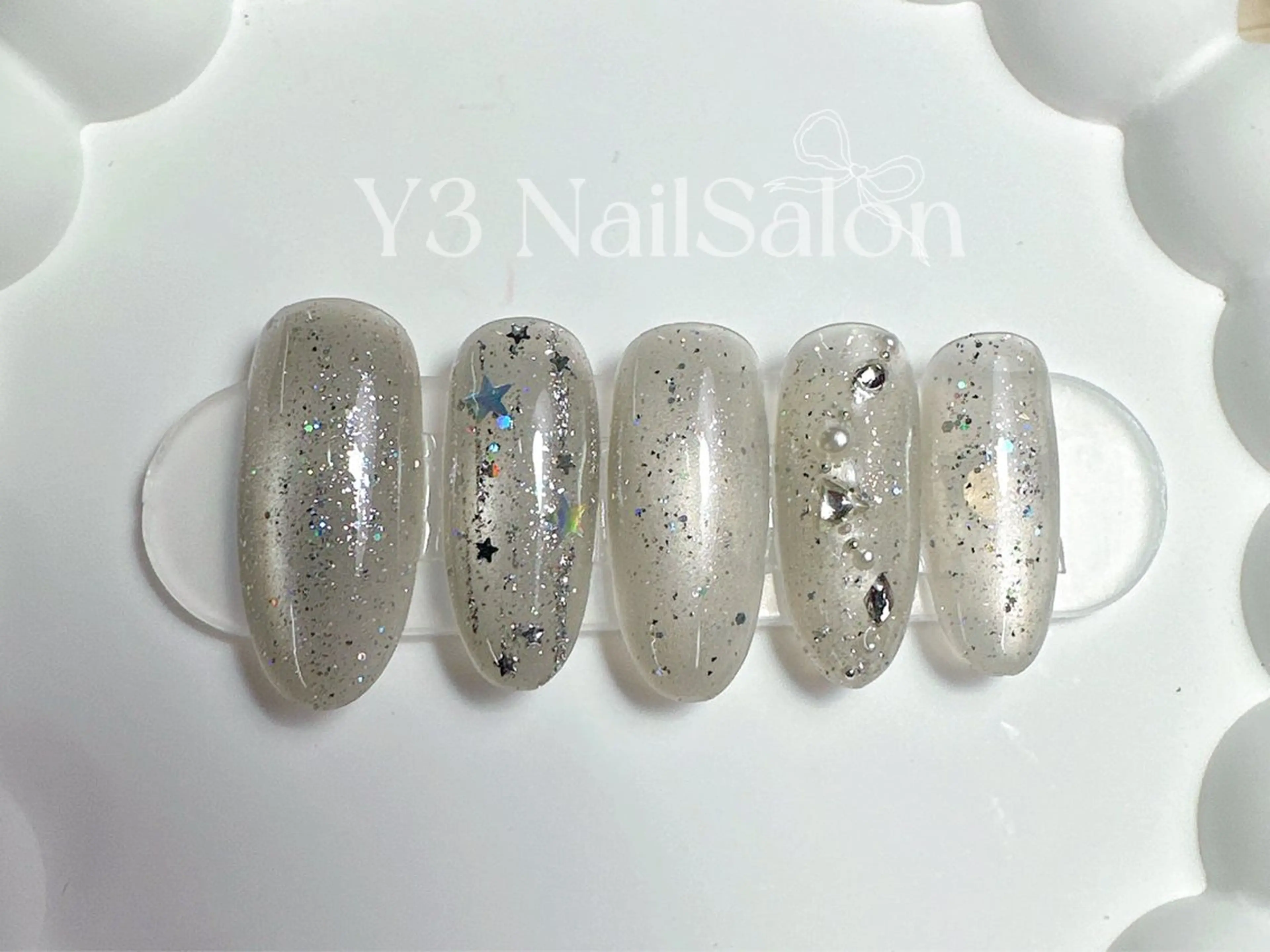 ネイル マグネットネイル ハンドネイル Y3 Nail Salon所属・Y3 NailSalonのネイルデザイン