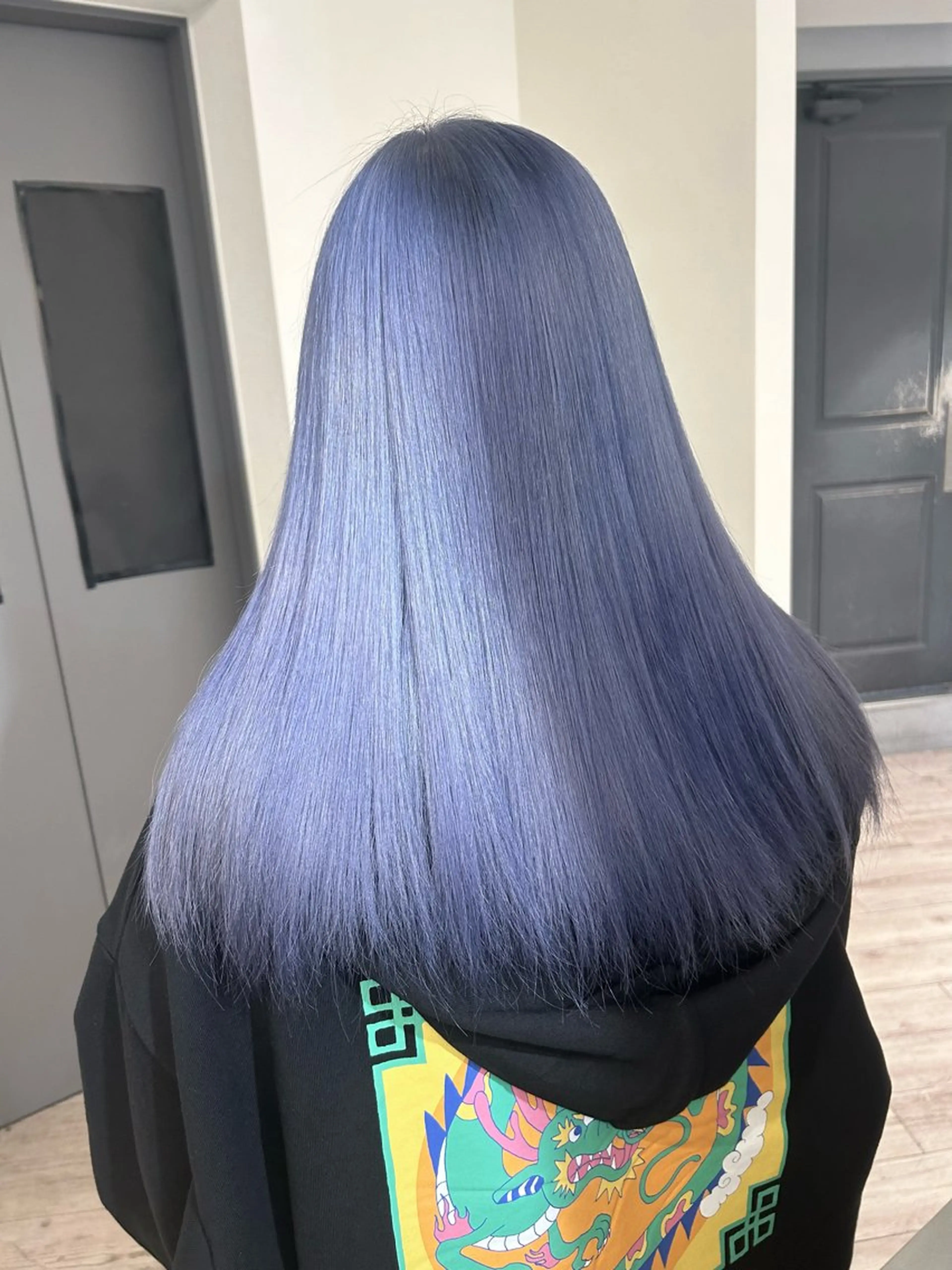 セミロング ヘアカラー ハイトーン特化サロン 🍑momo🍑のヘアスタイル