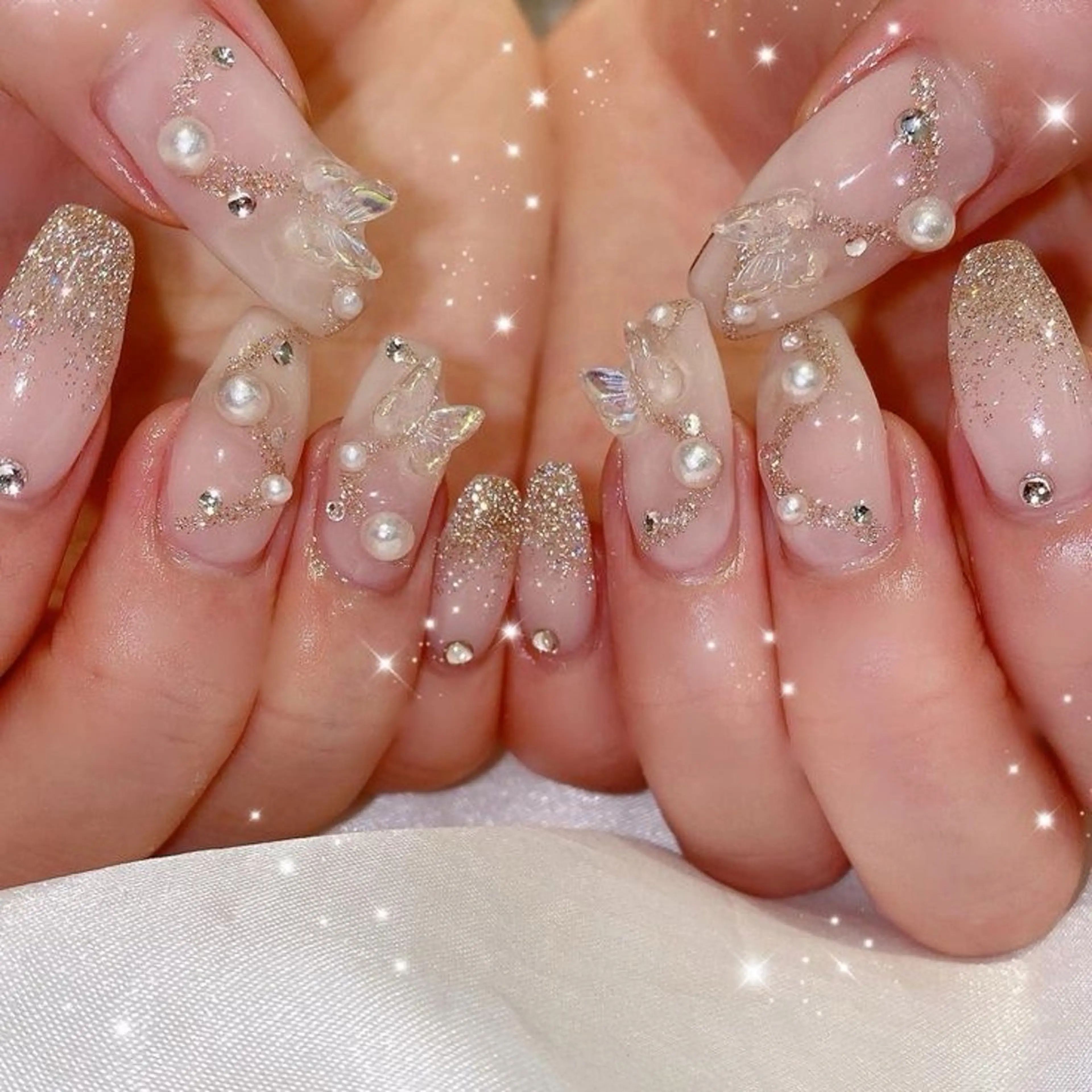 ネイル マグネットネイル ピンク ネイルチップ 冬ネイル Lee Nailsのネイルデザイン