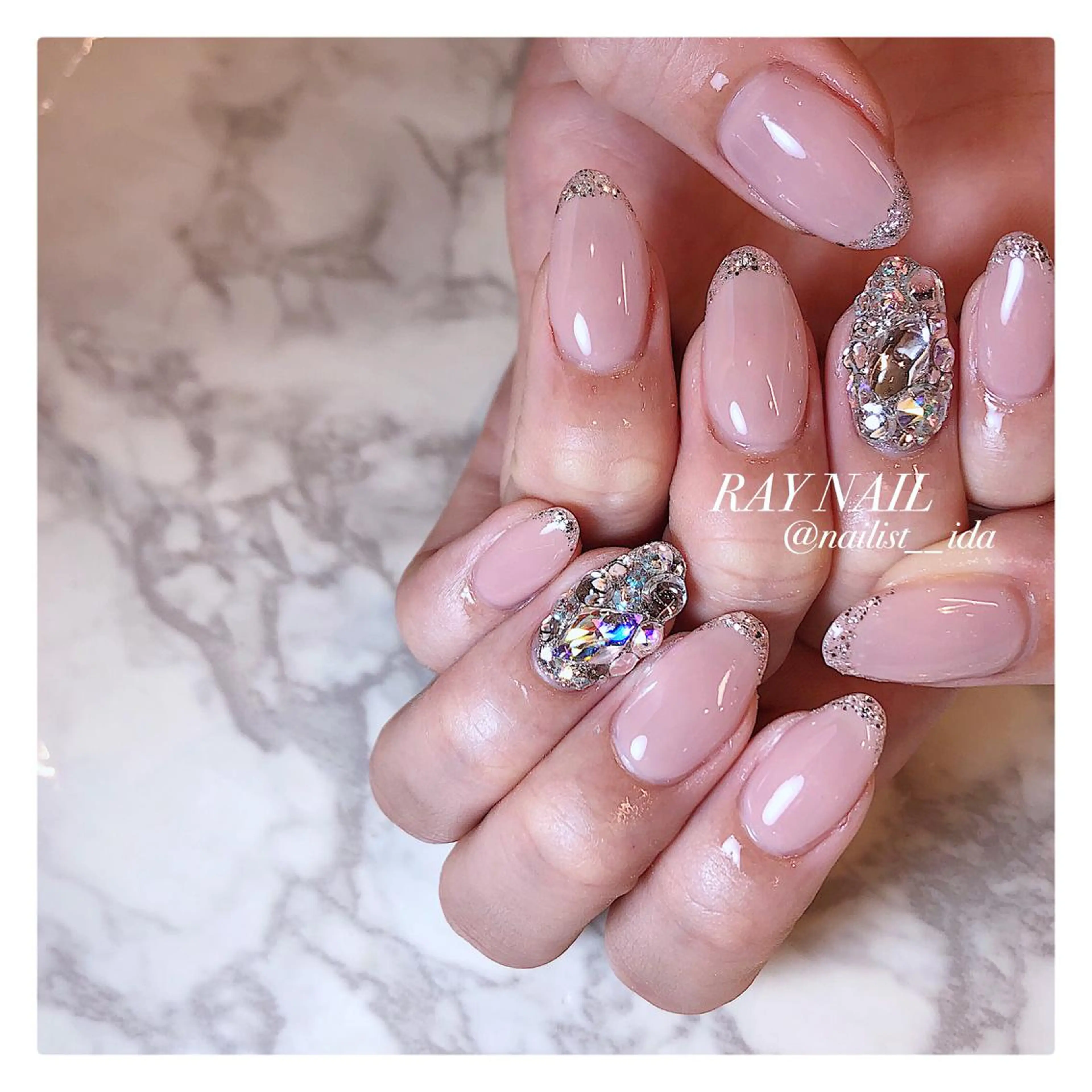 ネイル Arowa 伊田のネイルデザイン