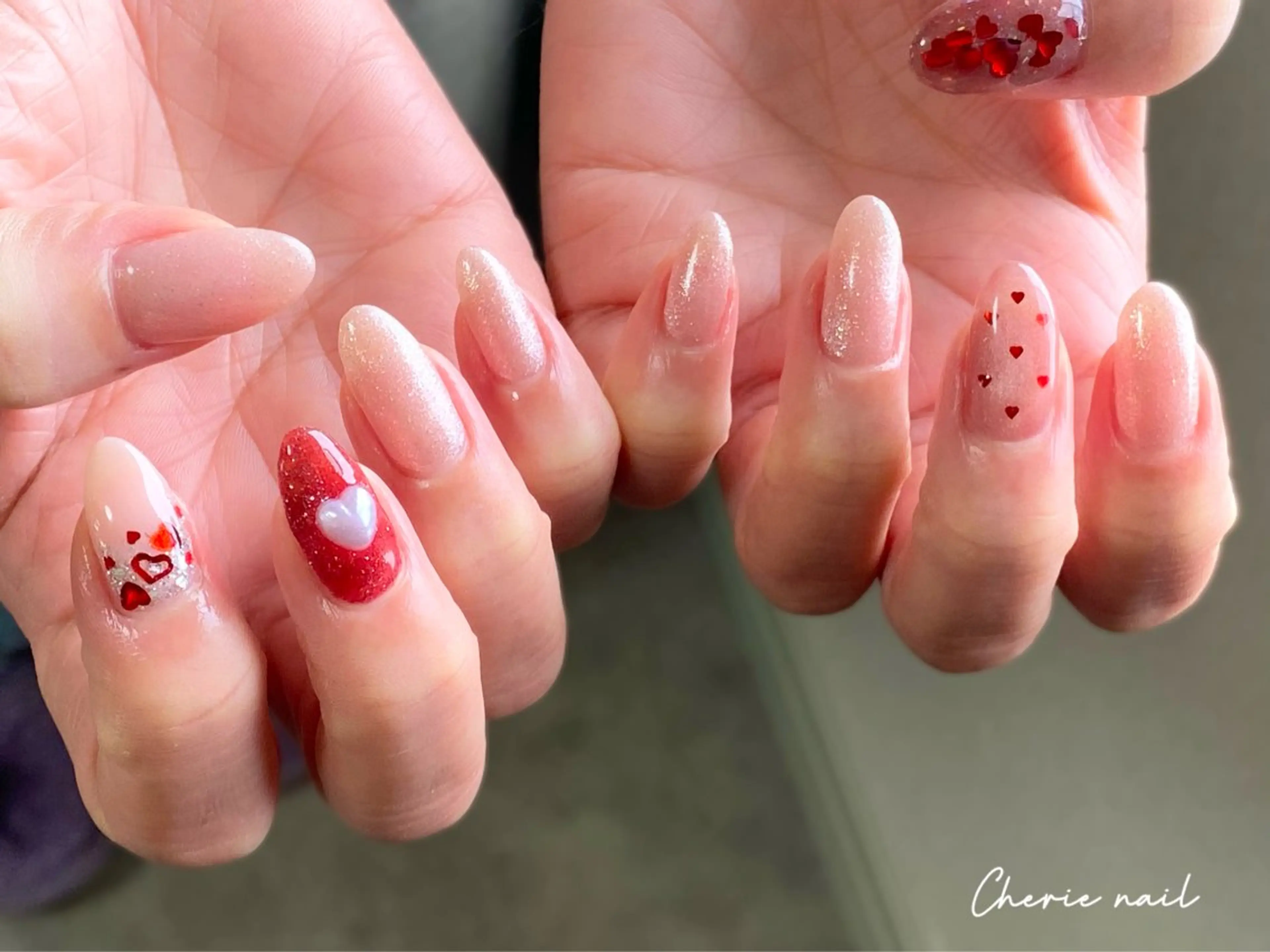ネイル フラッシュネイル ジェルネイル ハート ラメ(グリッター) バレンタイン Cherienail yunaのネイルデザイン