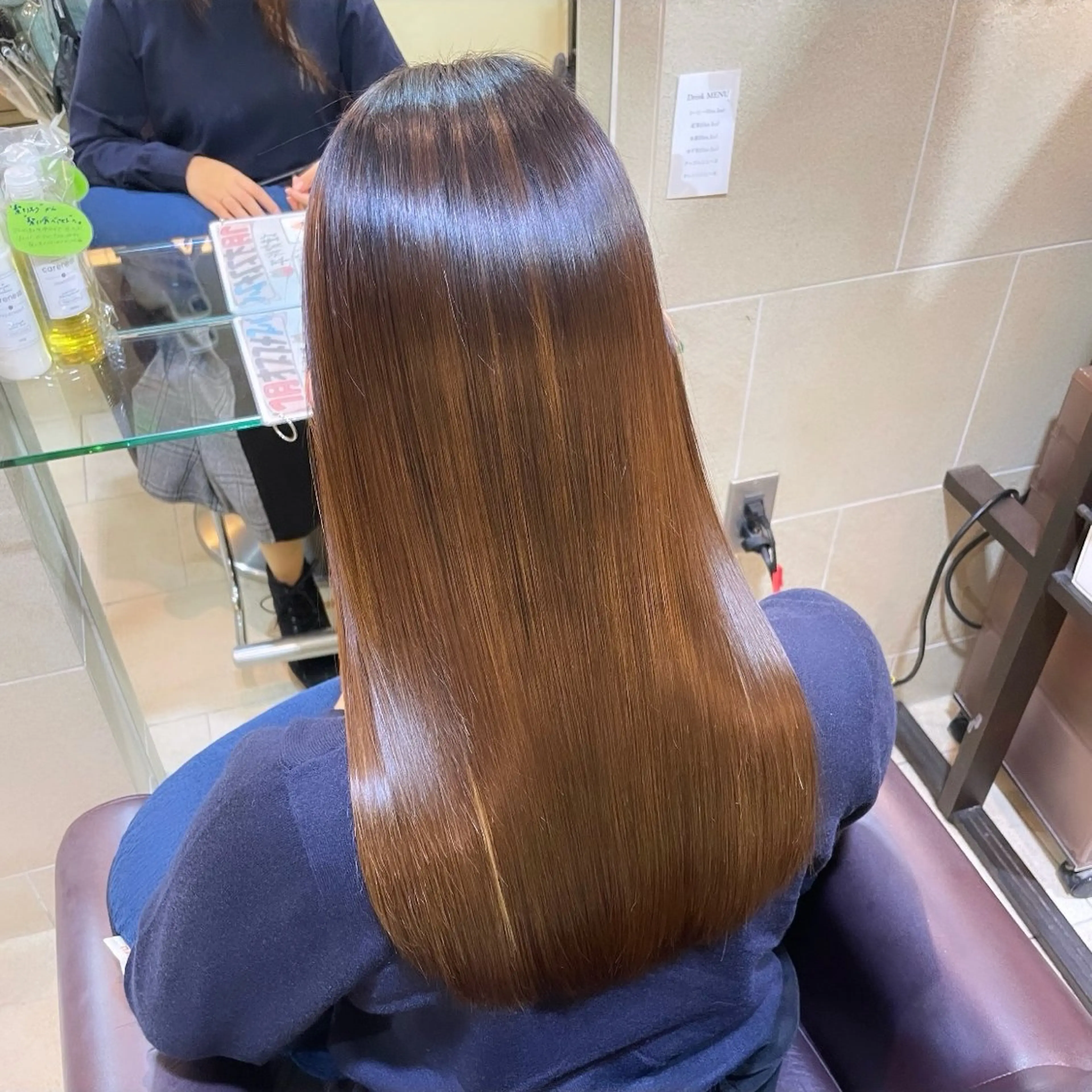 カラー 永井 若菜のヘアスタイル