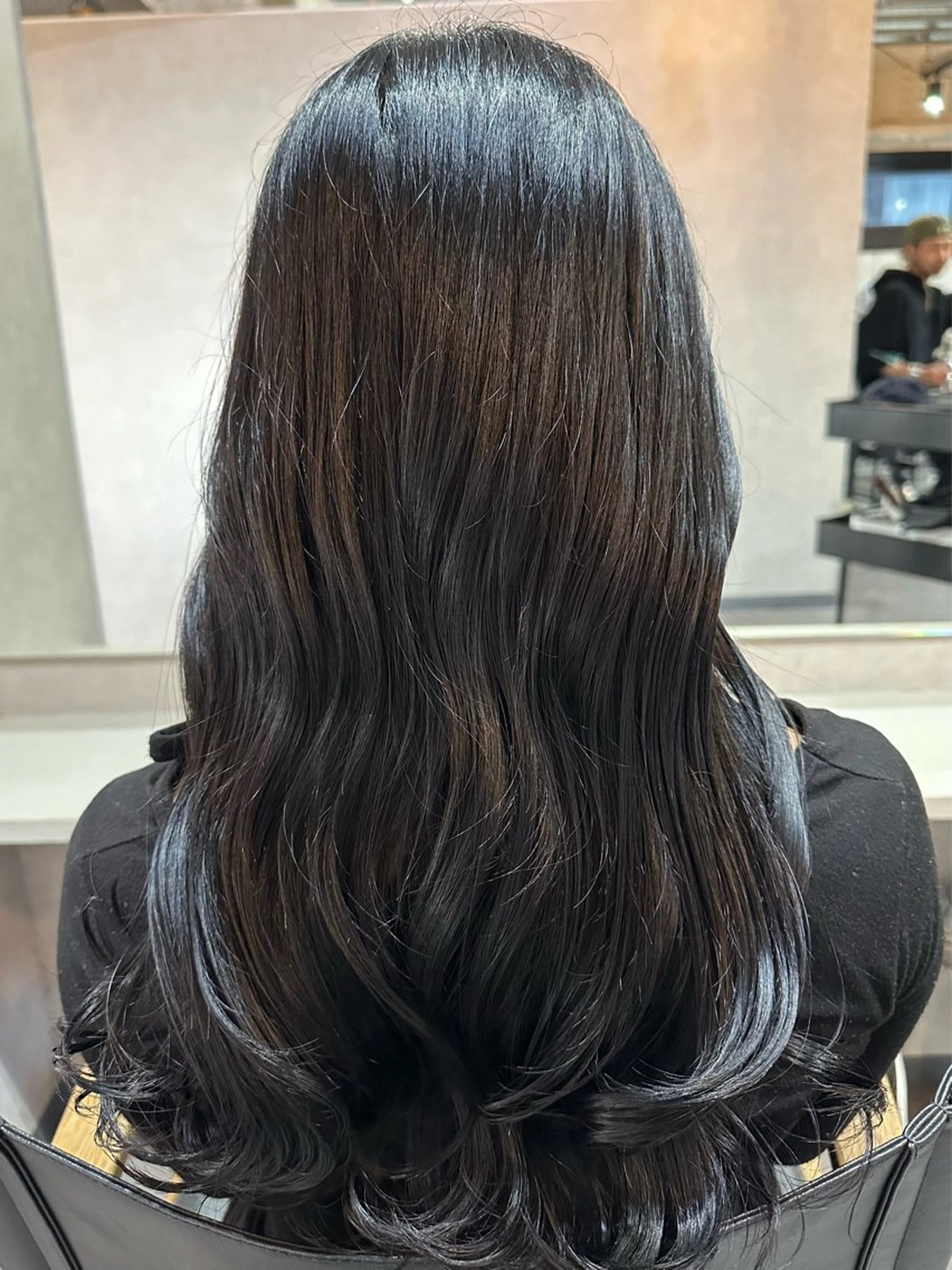 セミロング カラー 髪質改善 トリートメント 酸熱トリートメント 京都駅/透明感カラー /髪質改善/岩崎拓郎のヘアスタイル