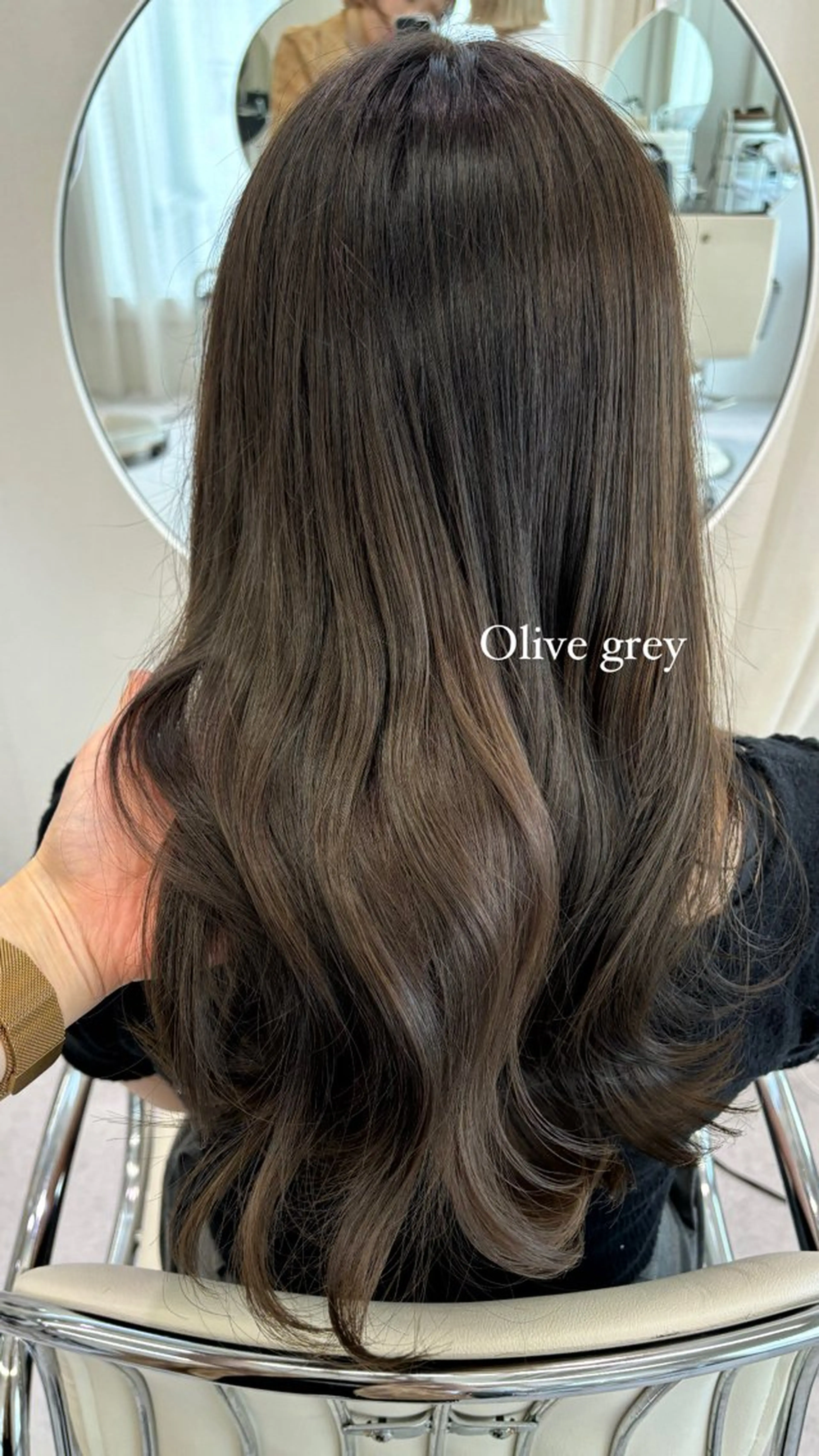 ロング カラー カット ヘアカラー トリートメント レイヤーカット🎀 kanaのヘアスタイル