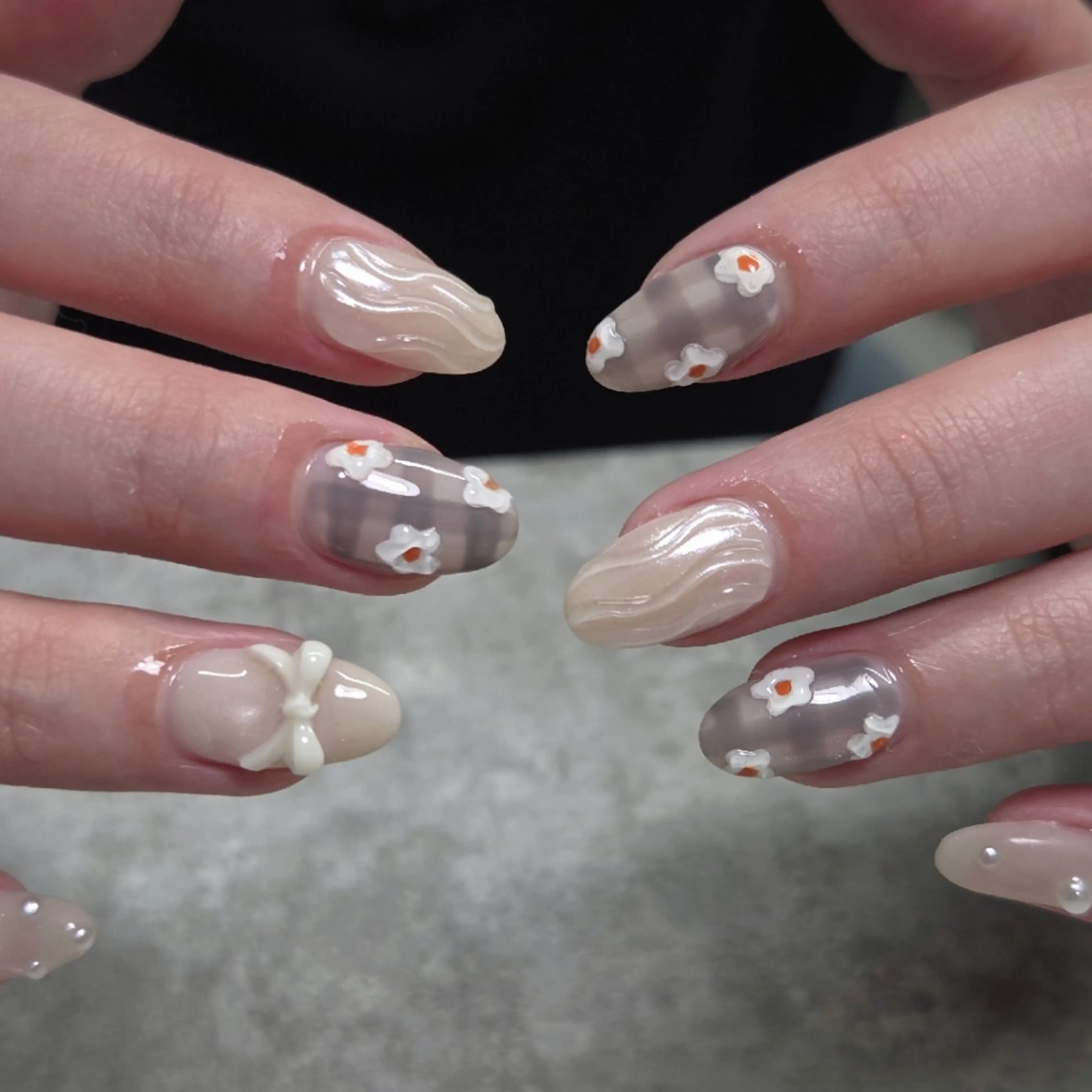 ネイル 持ち込み ハンドネイル Lia Nailのネイルデザイン