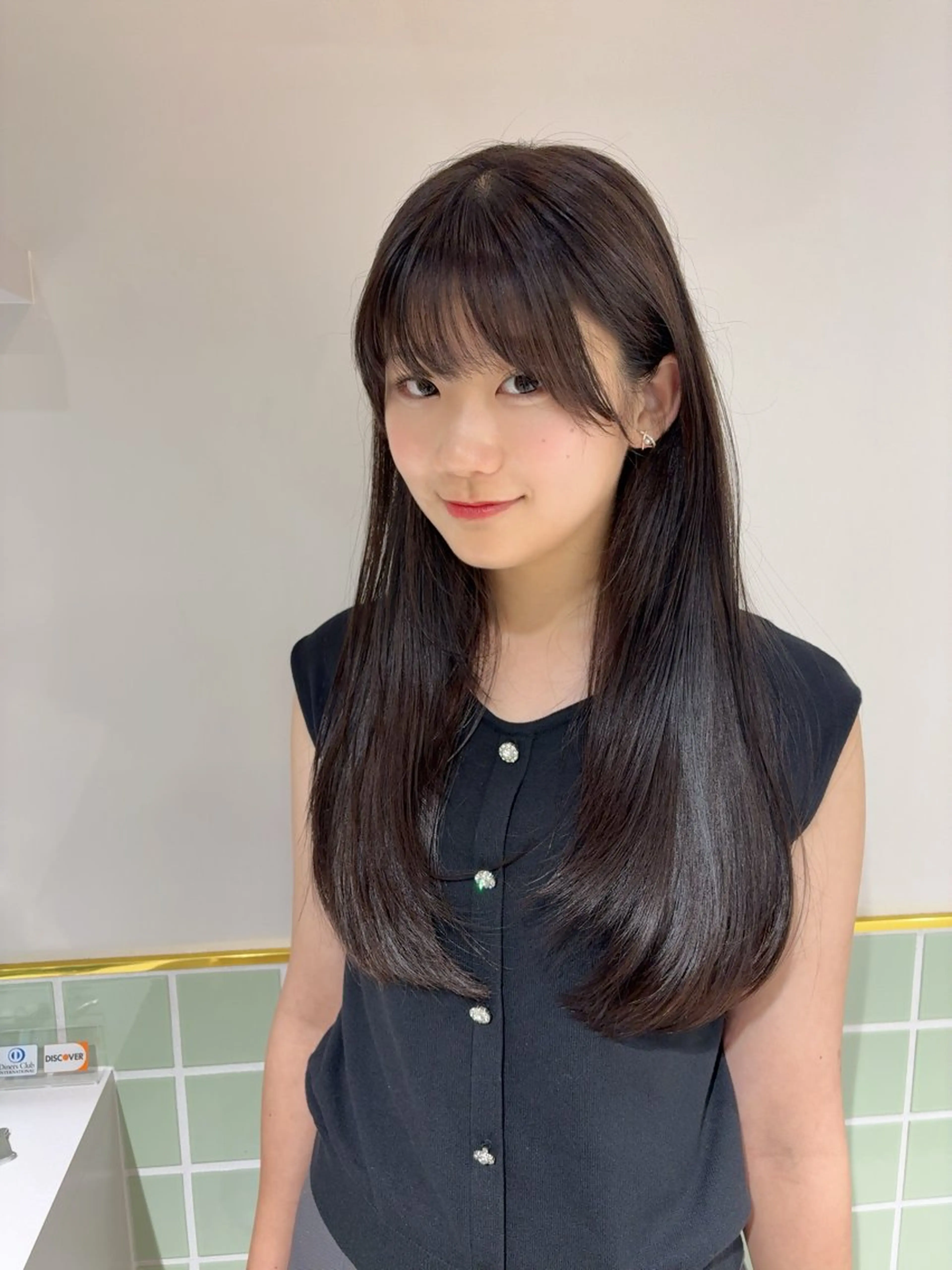 セミロング カラー ヘアアレンジ 透明感カラー くびれヘア 顔まわりレイヤー 顔周りカット 韓国風ヘア カット ヘアカラー トリートメント ヘッドスパ ヘアセット 二ヶ月綺麗が続くレ イヤー/星野六三四のヘアスタイル