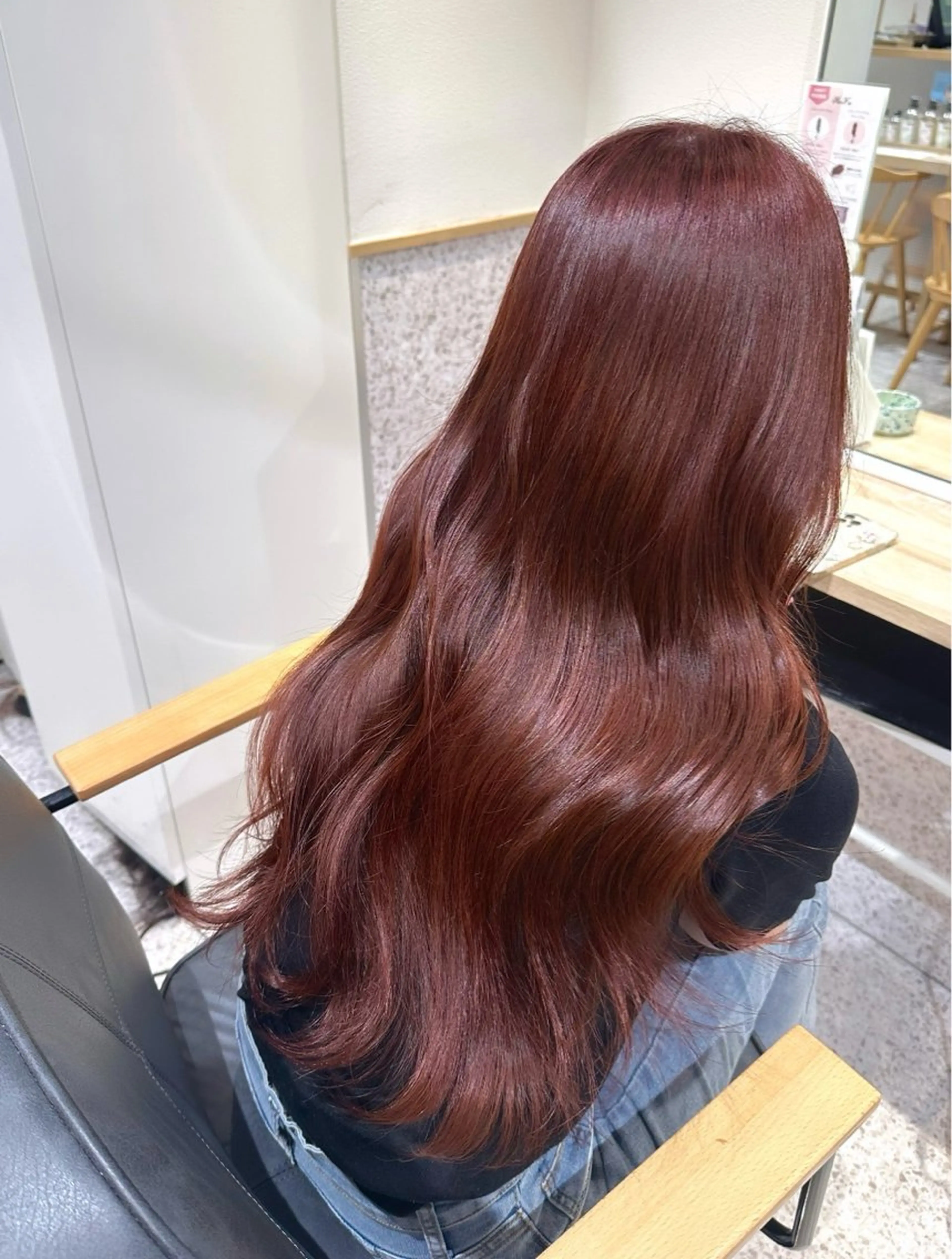 ヘアカラー 透明感/艶カラー 🫧 ユイナのヘアスタイル