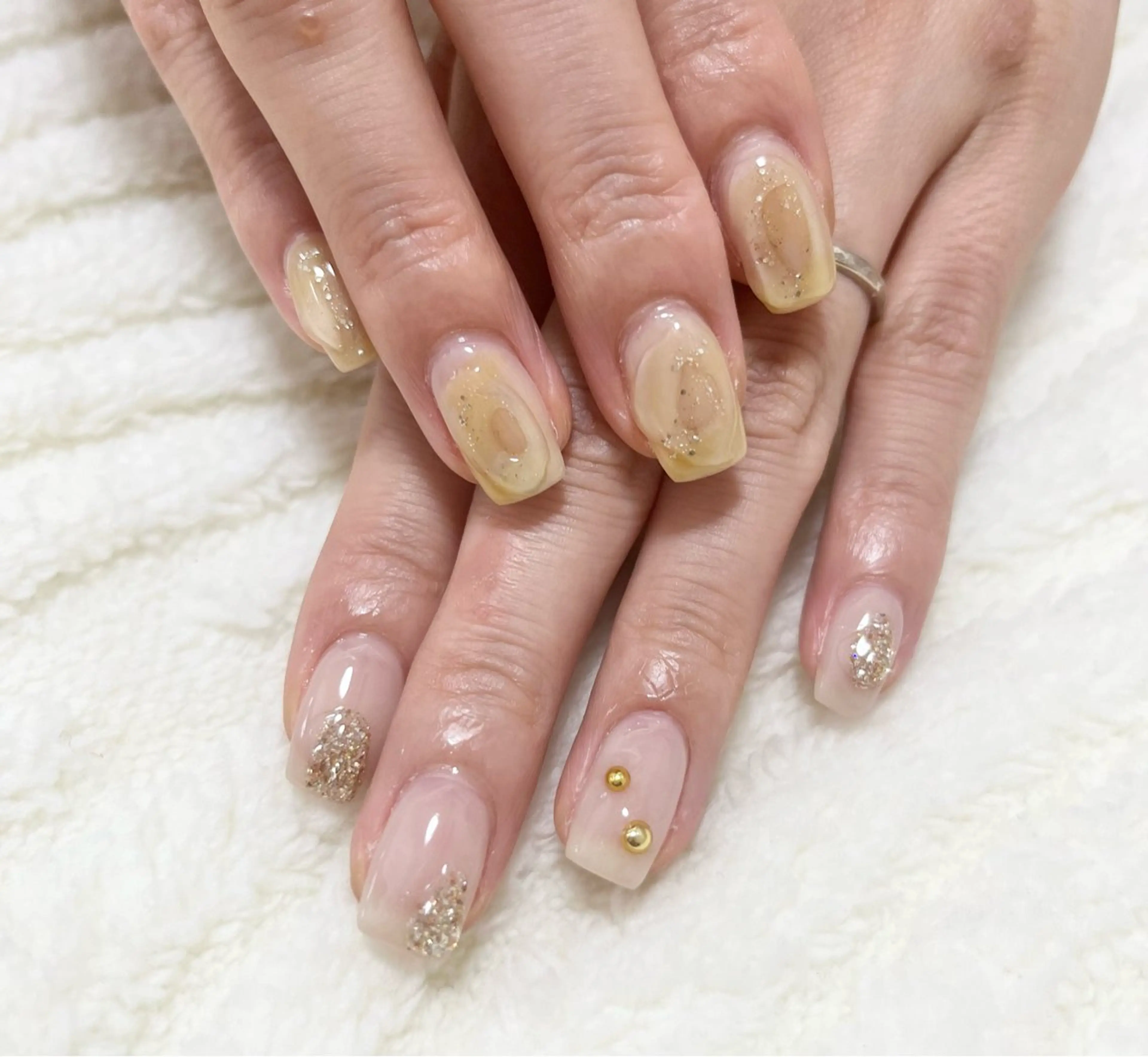 ネイル ニュアンスネイル わたなべ さやかのネイルデザイン