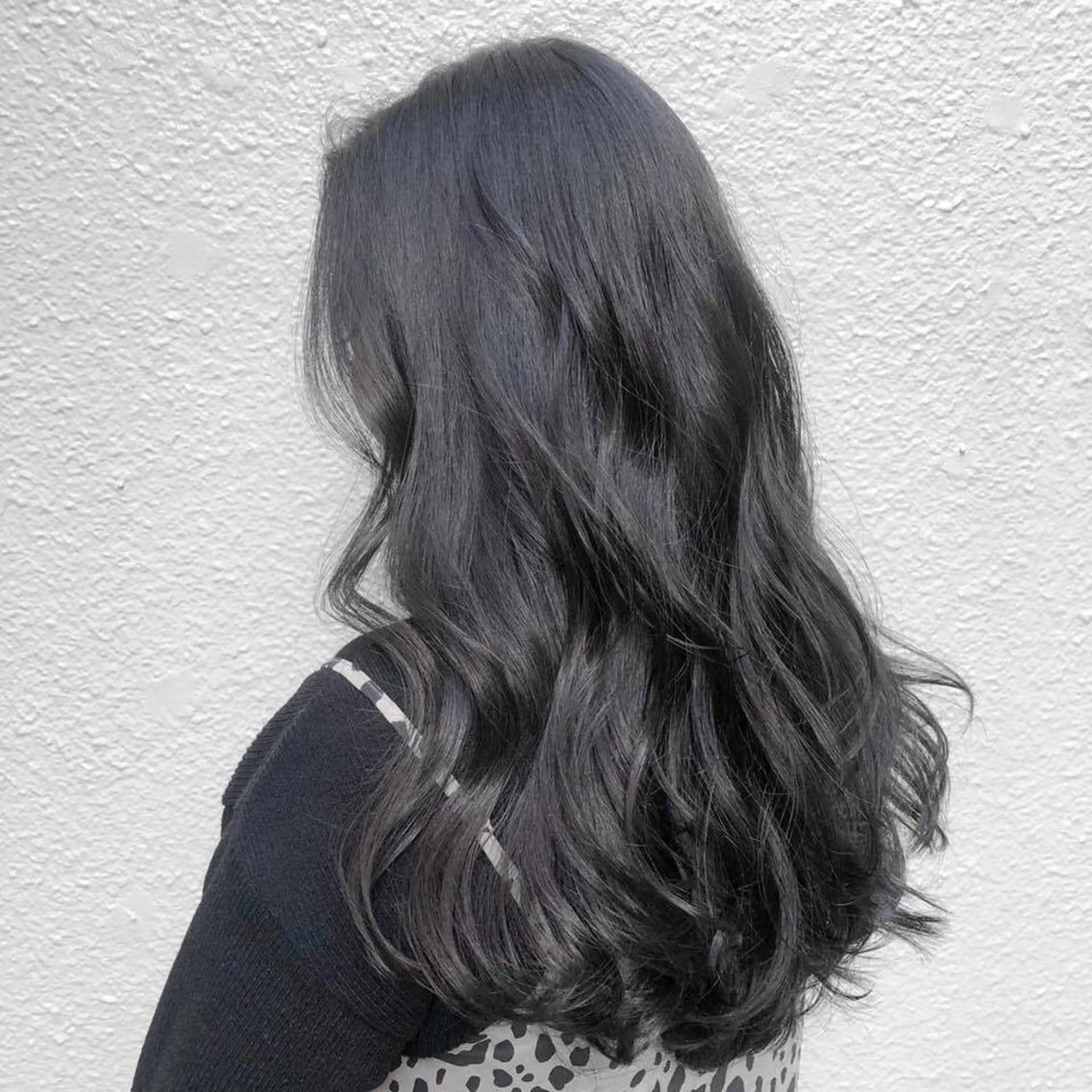 ロング FERIA梅田🖤 透明感カラー🎀のヘアスタイル