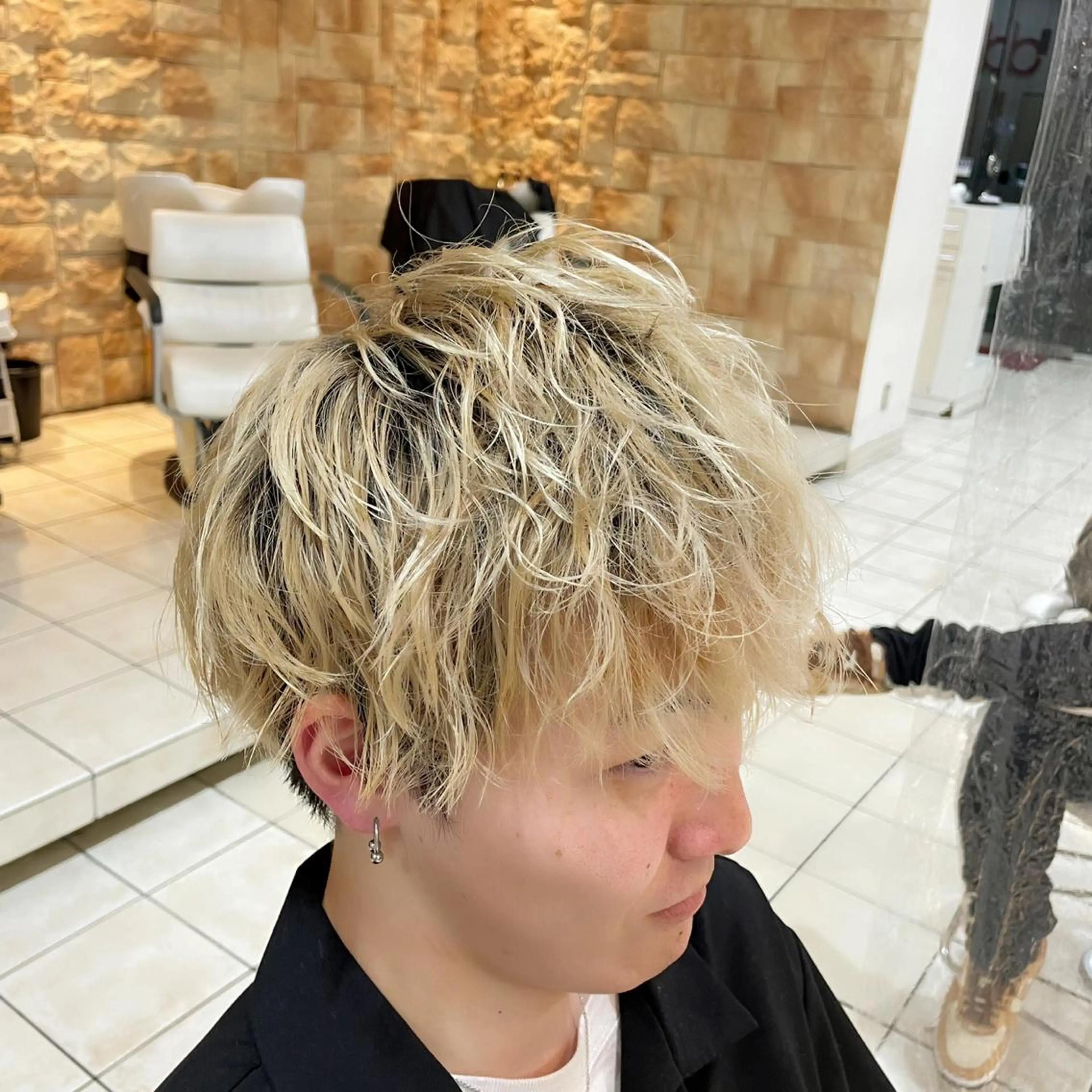 ショート パーマ メンズ シャドウパーマ/縦落 ちパーマ 大久保拓実のヘアスタイル