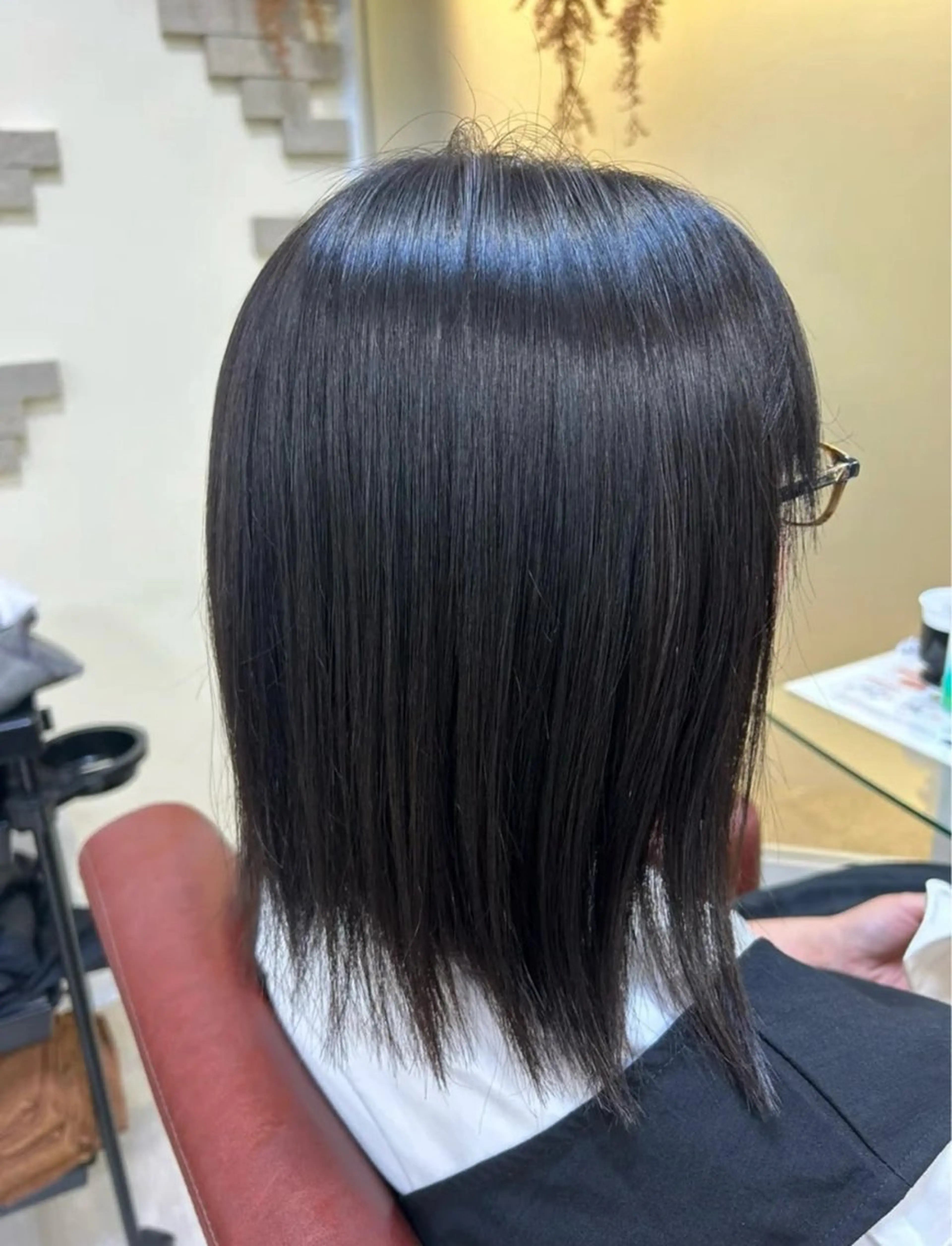 ミディアム 縮毛矯正 Dali manaのヘアスタイル