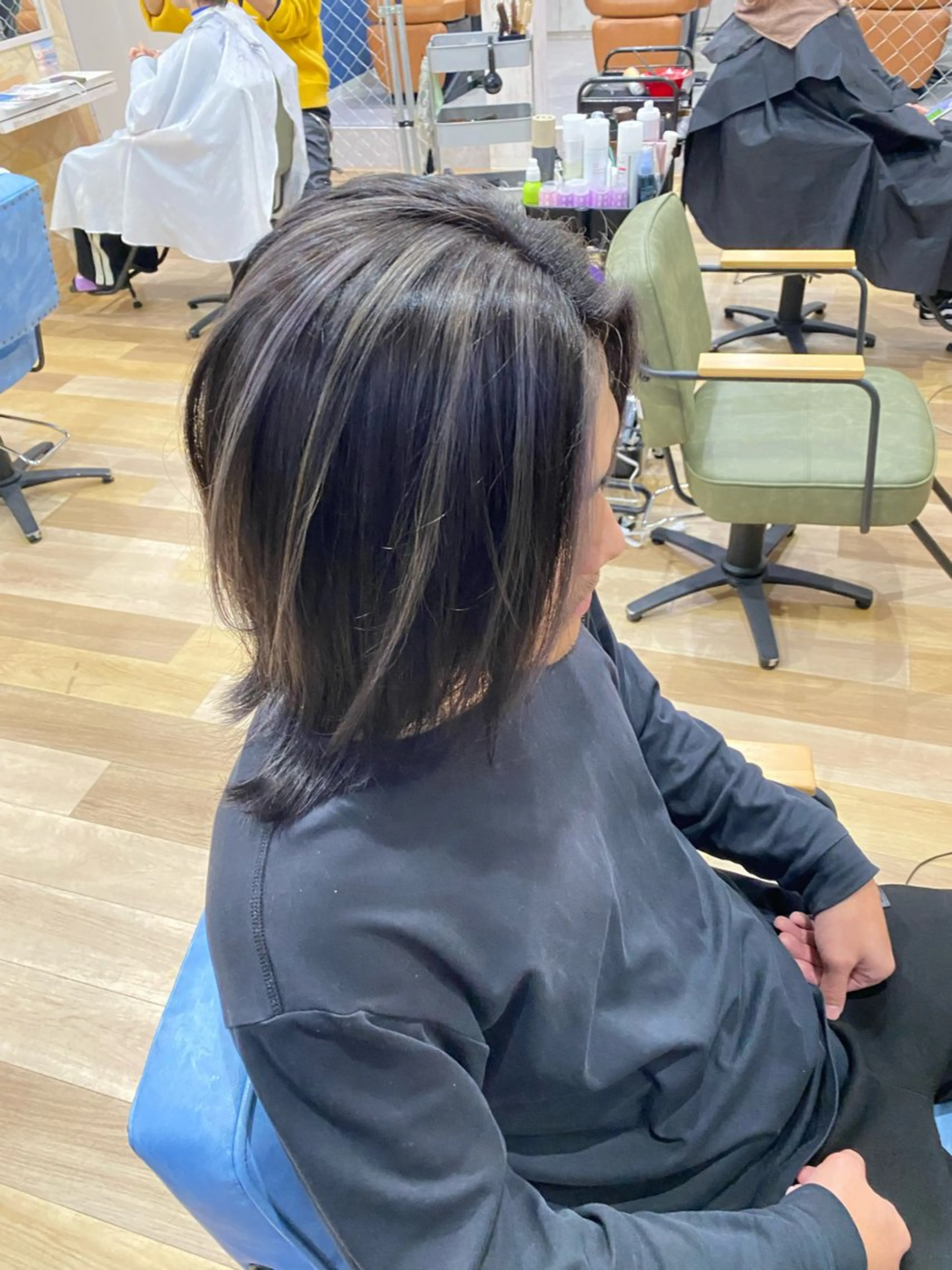 ショート カット ヘアカラー トリートメント ケアブリーチ 黒瀬有汰のヘアスタイル