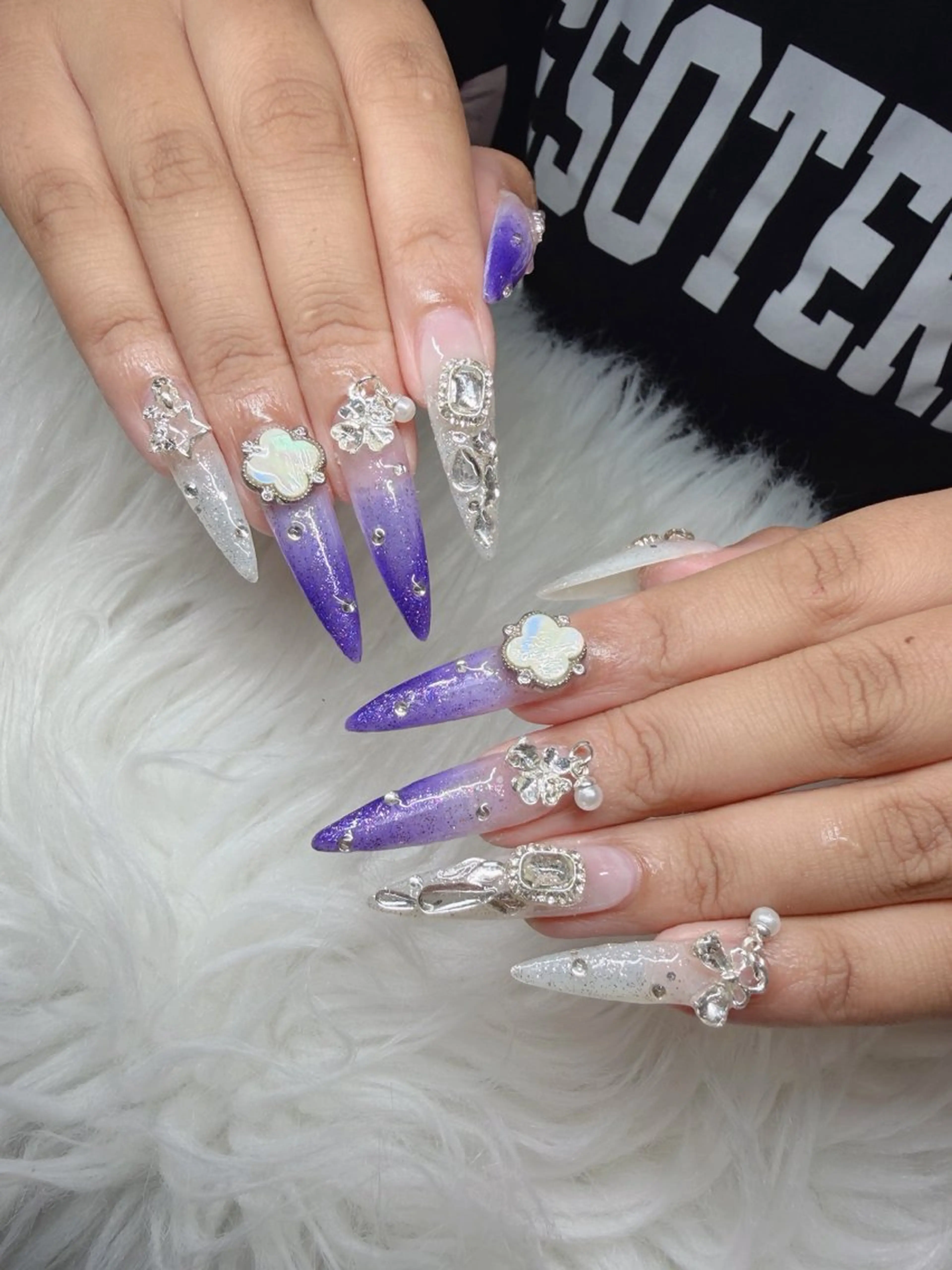 ネイル Lee Nailsのネイルデザイン