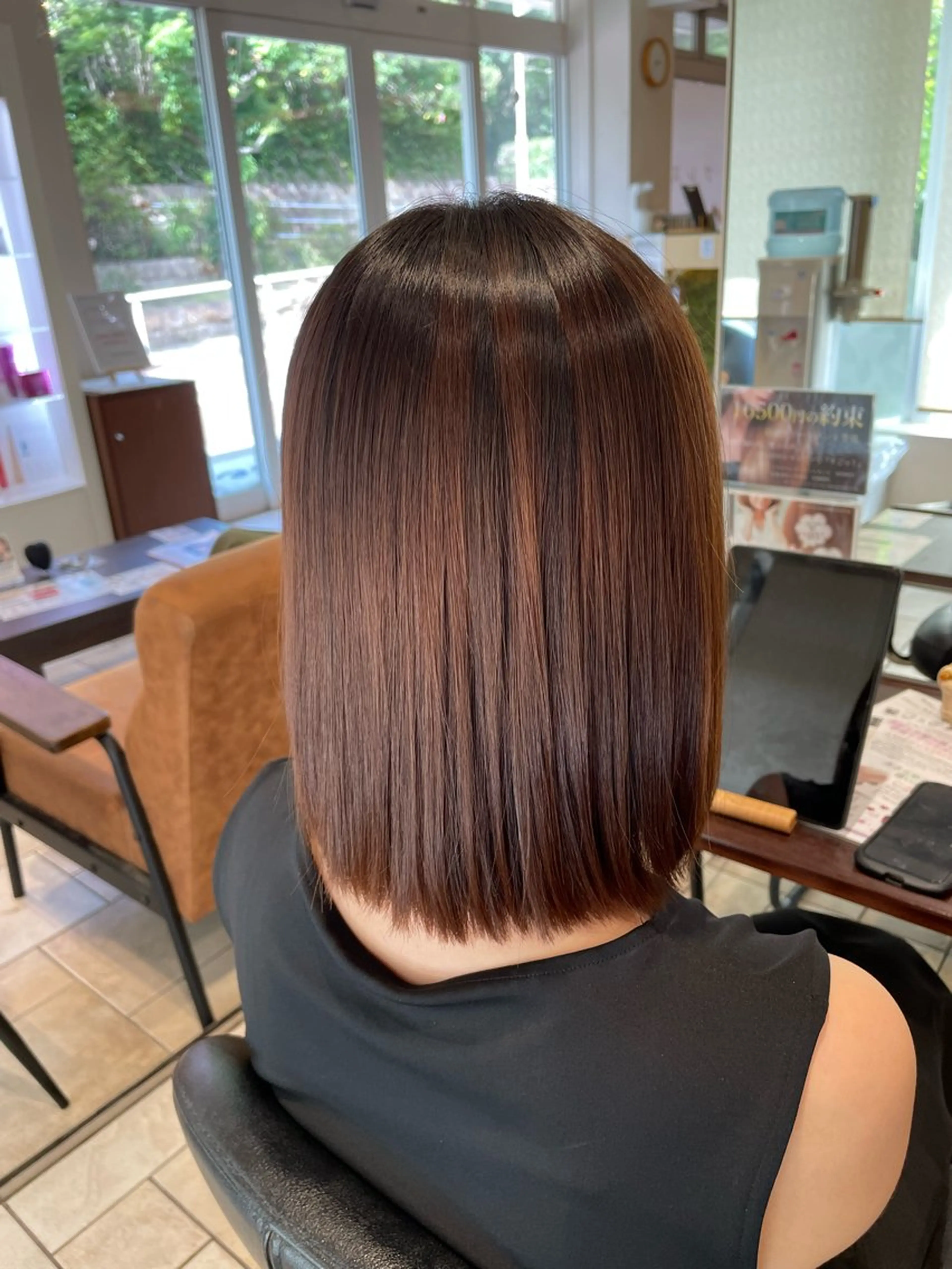 ミディアム 松本 美涼のヘアスタイル