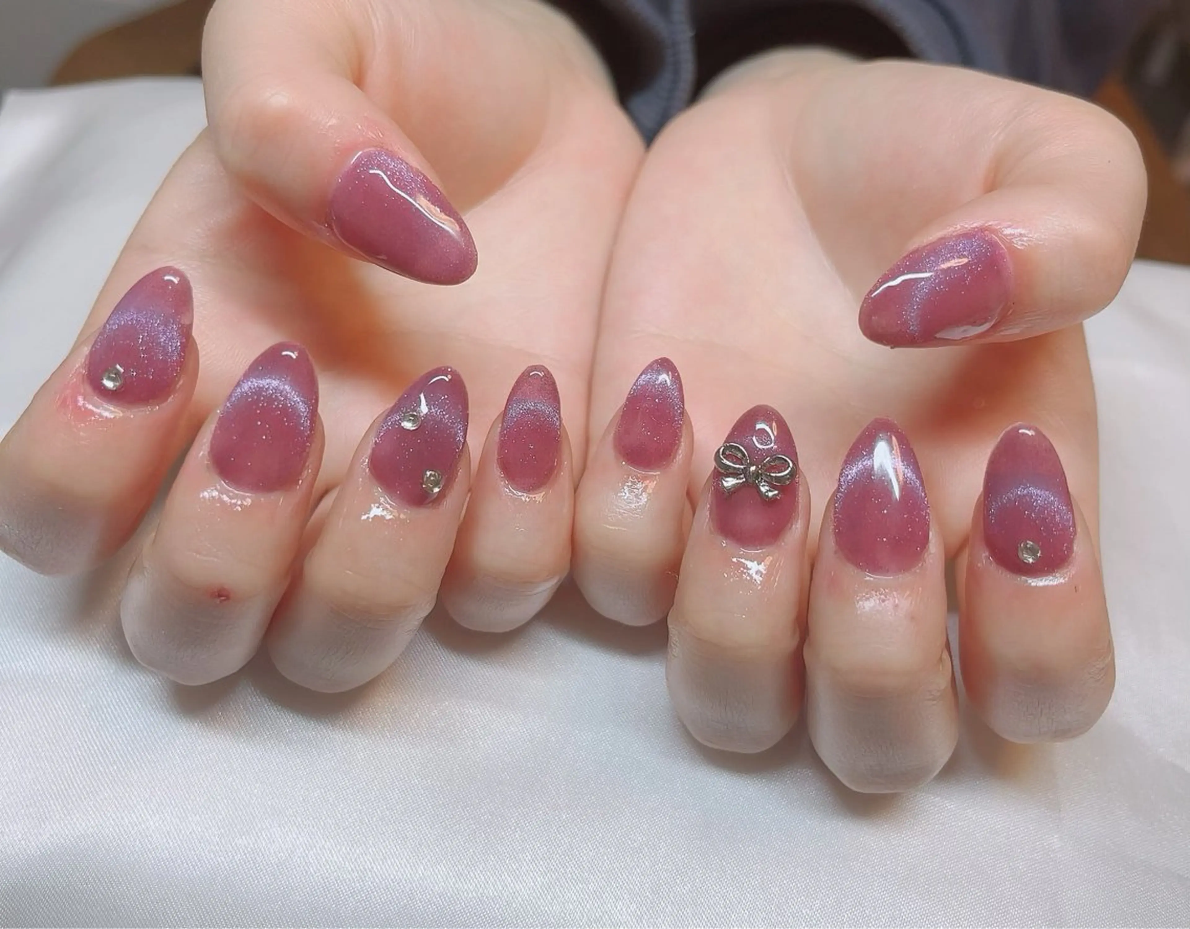 ネイル フレンチネイル マグネットネイル マグネットフレンチ 🍭Kiara Nail🍭のネイルデザイン
