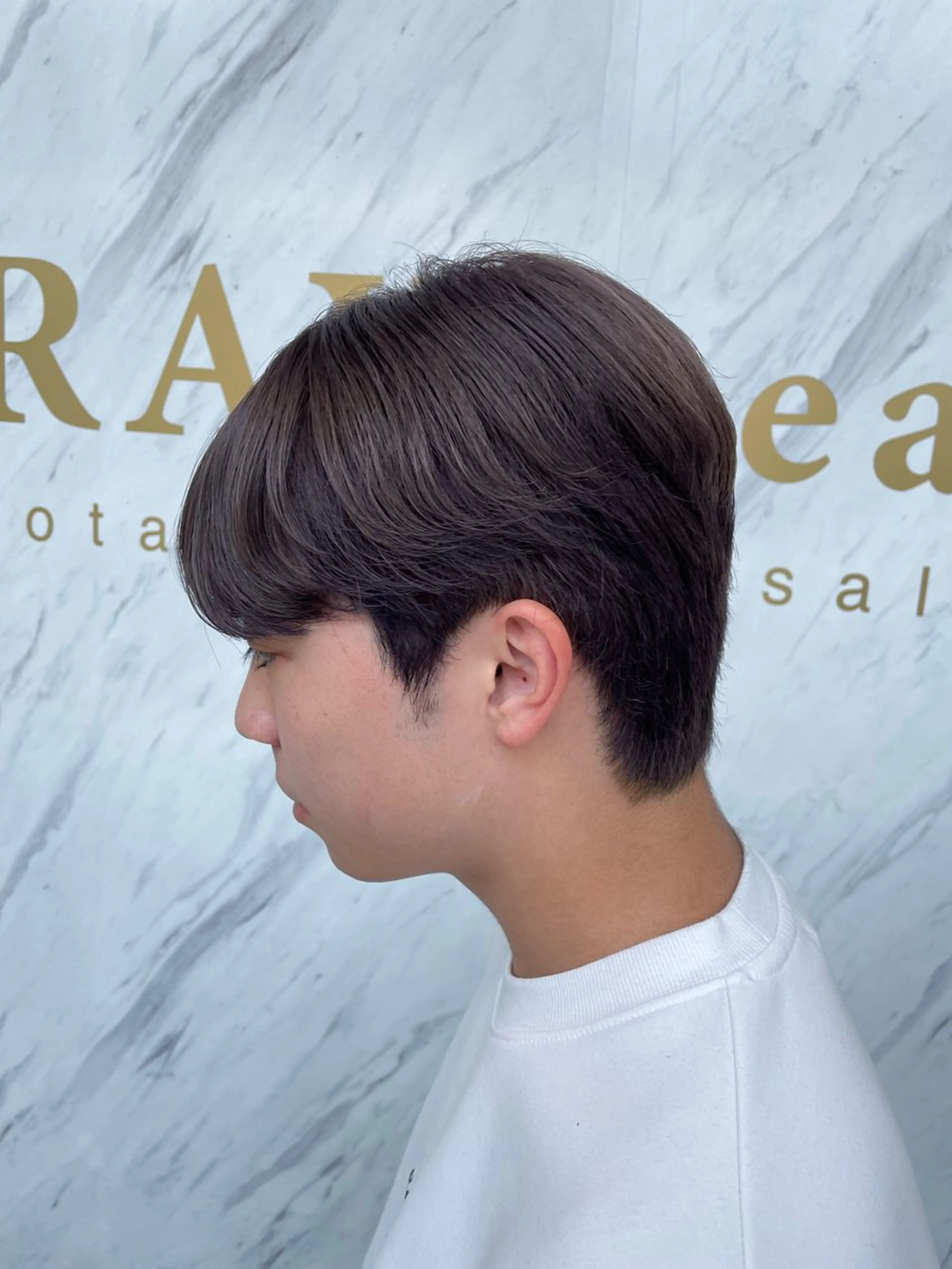 ショート カラー アッシュ 小森 永のヘアスタイル