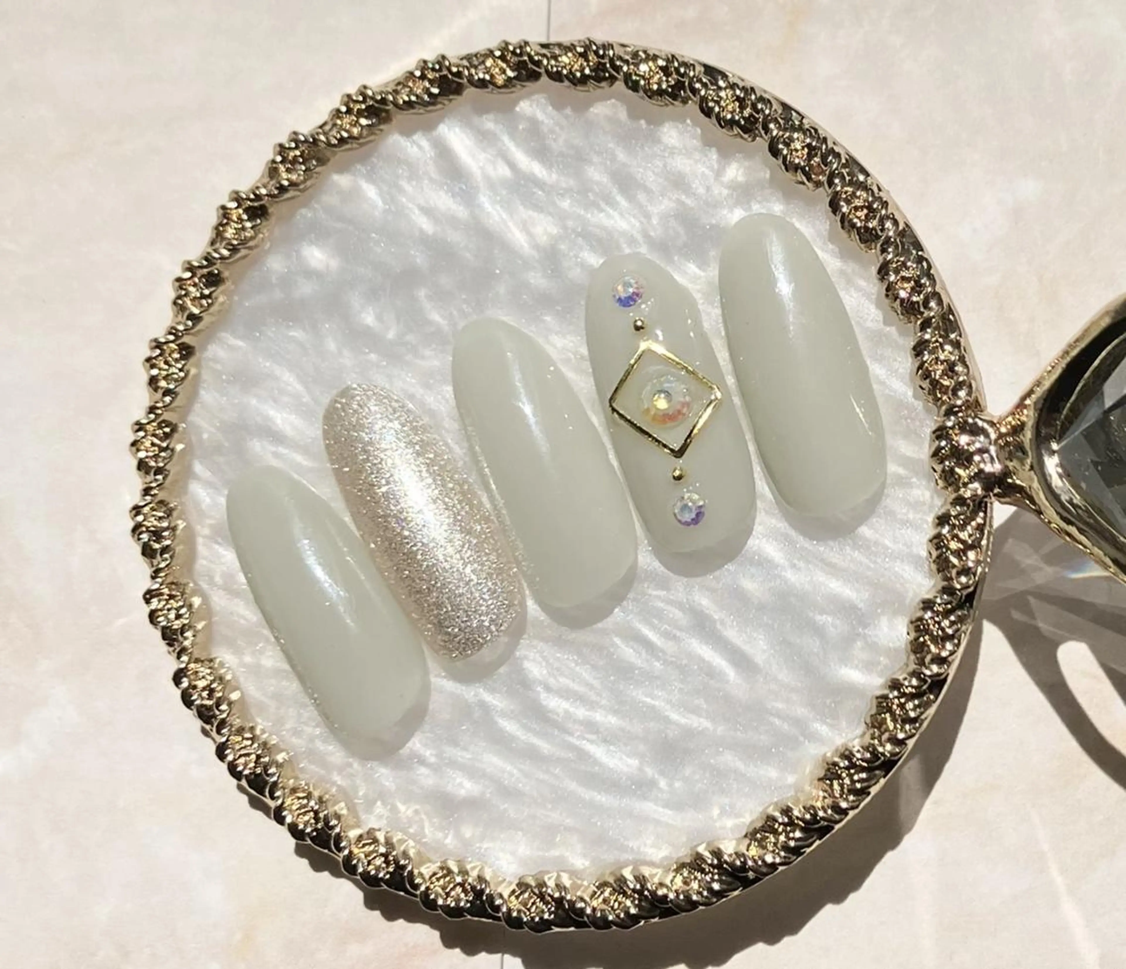 ネイル ビューティフルアイズ ビューティフルアイズのマツエク・マツパデザイン