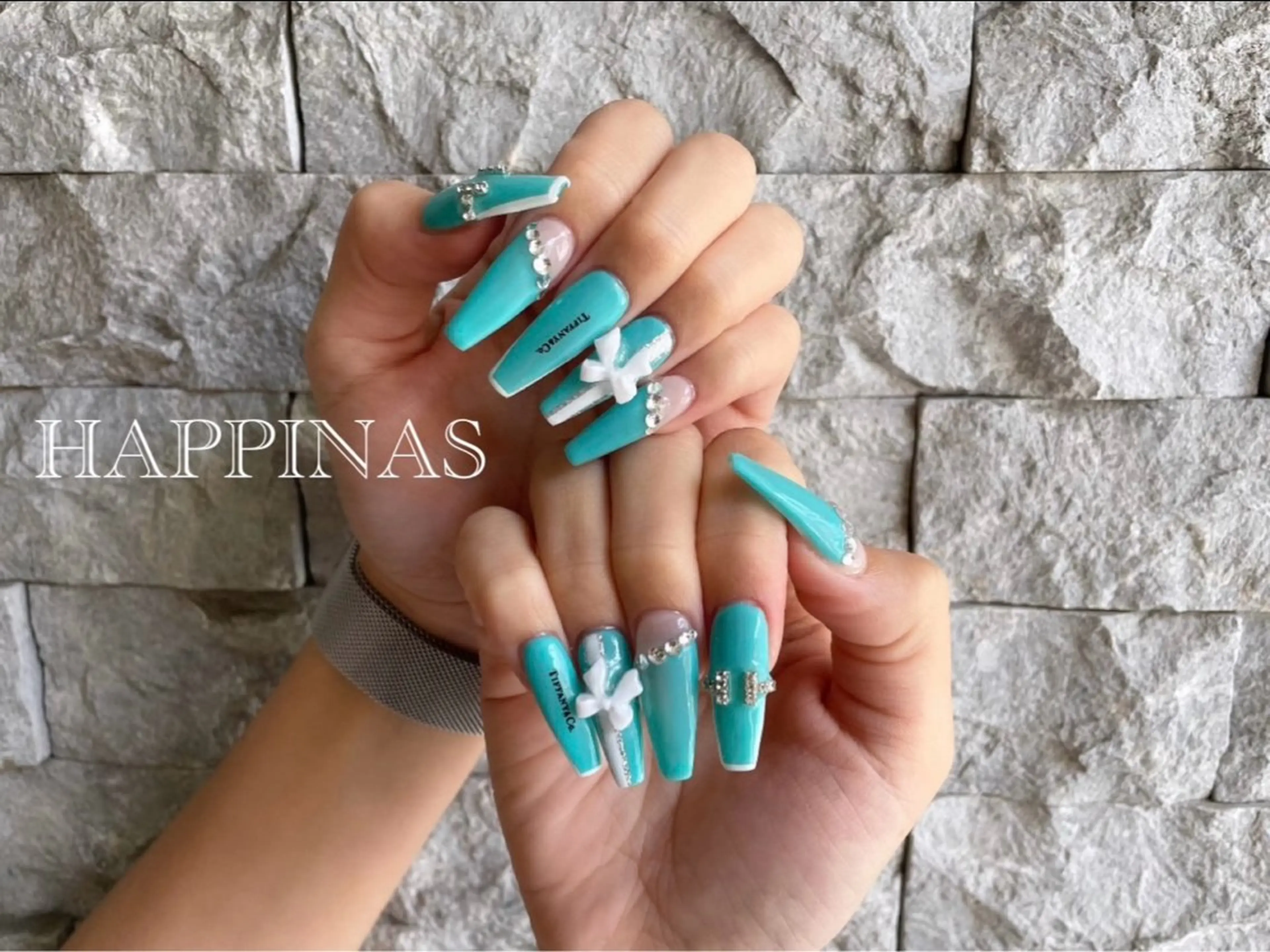 ネイル ハンドネイル HAPPINAS Jrネイリスト💅のネイルデザイン