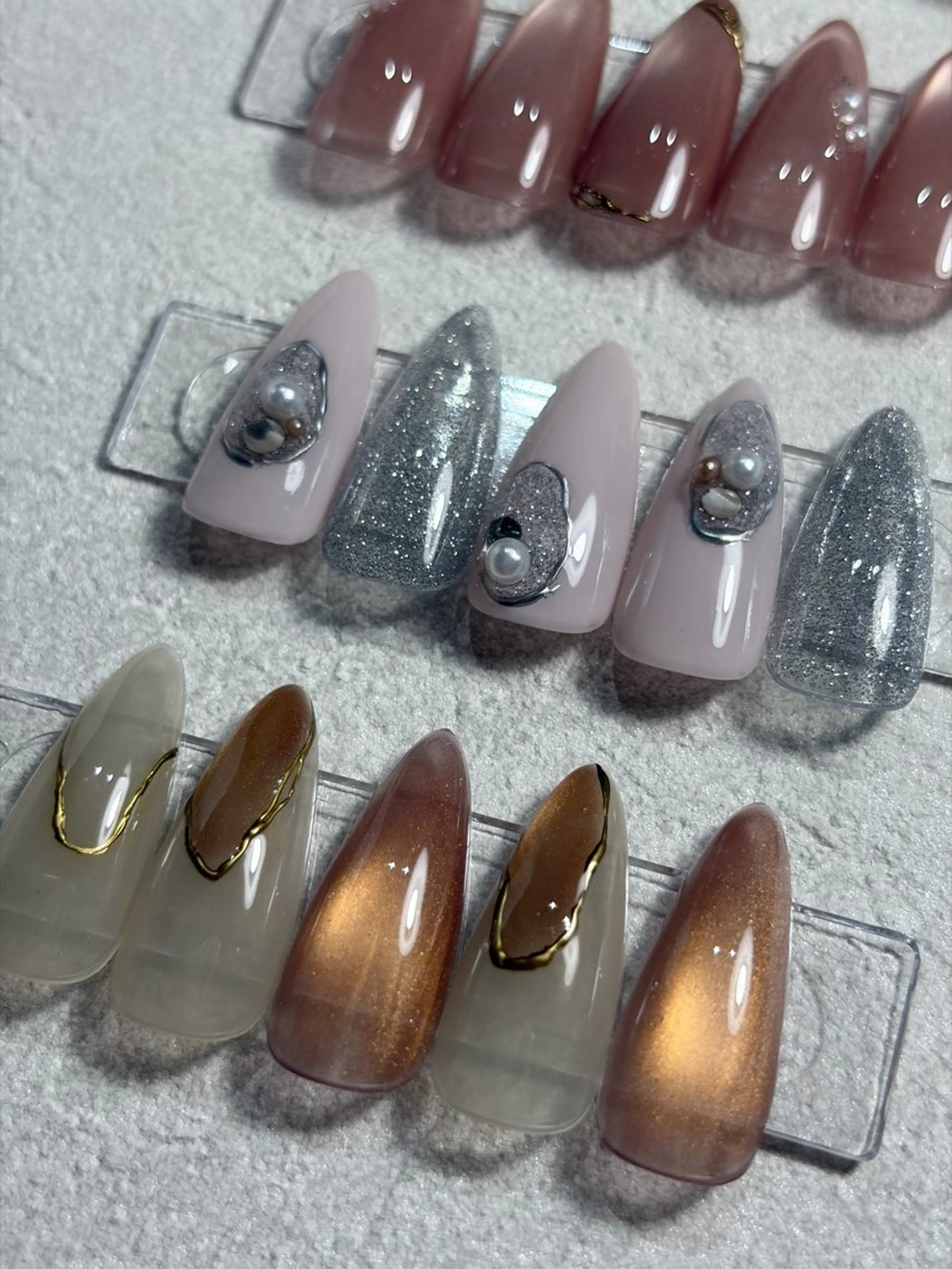 ネイル ジェルネイル キラキラネイル マグネットネイル ハンドネイル えみーnail おまかせ大歓迎✨のネイルデザイン