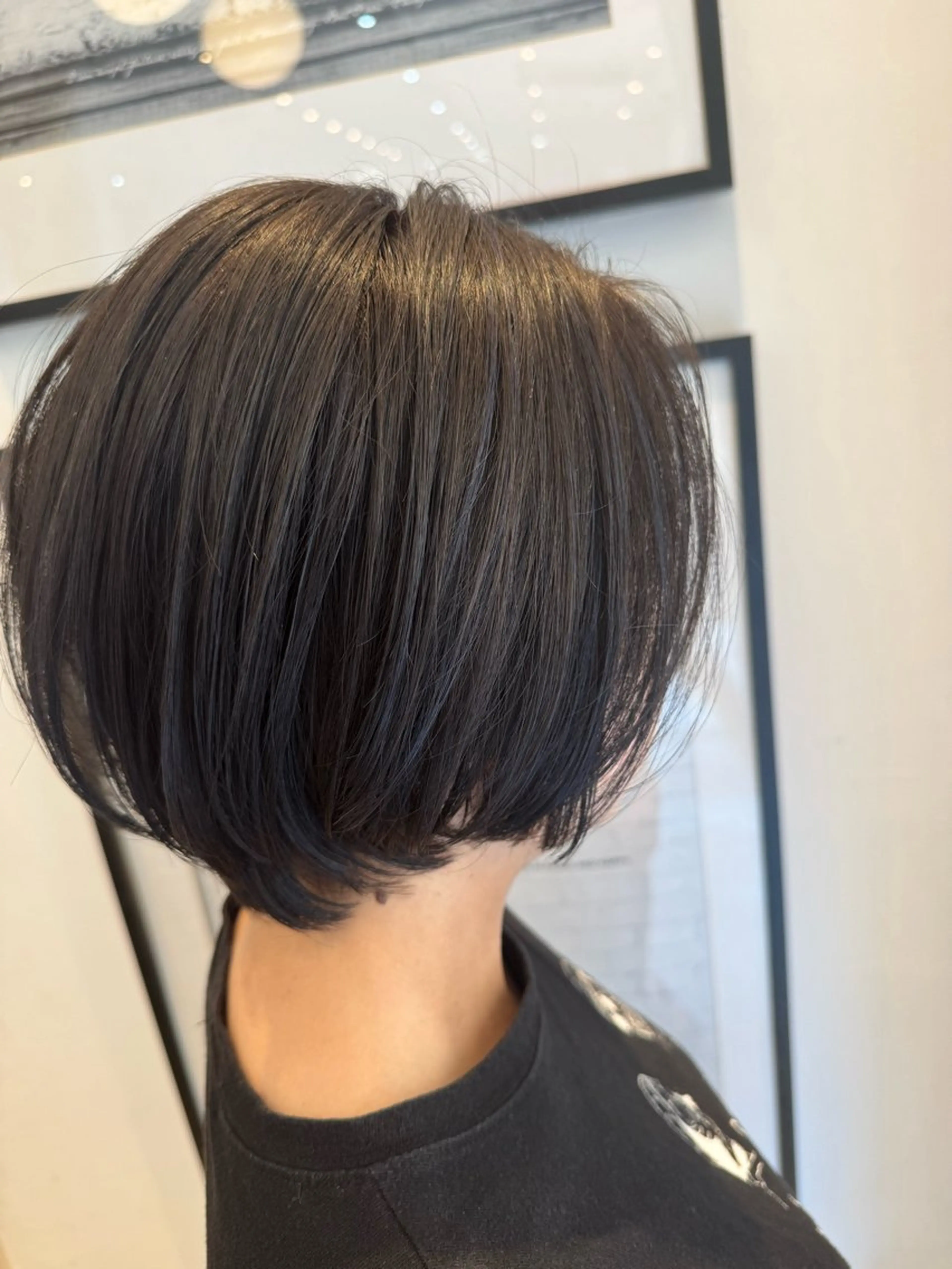 ショート カラー 塚本 昂のヘアスタイル