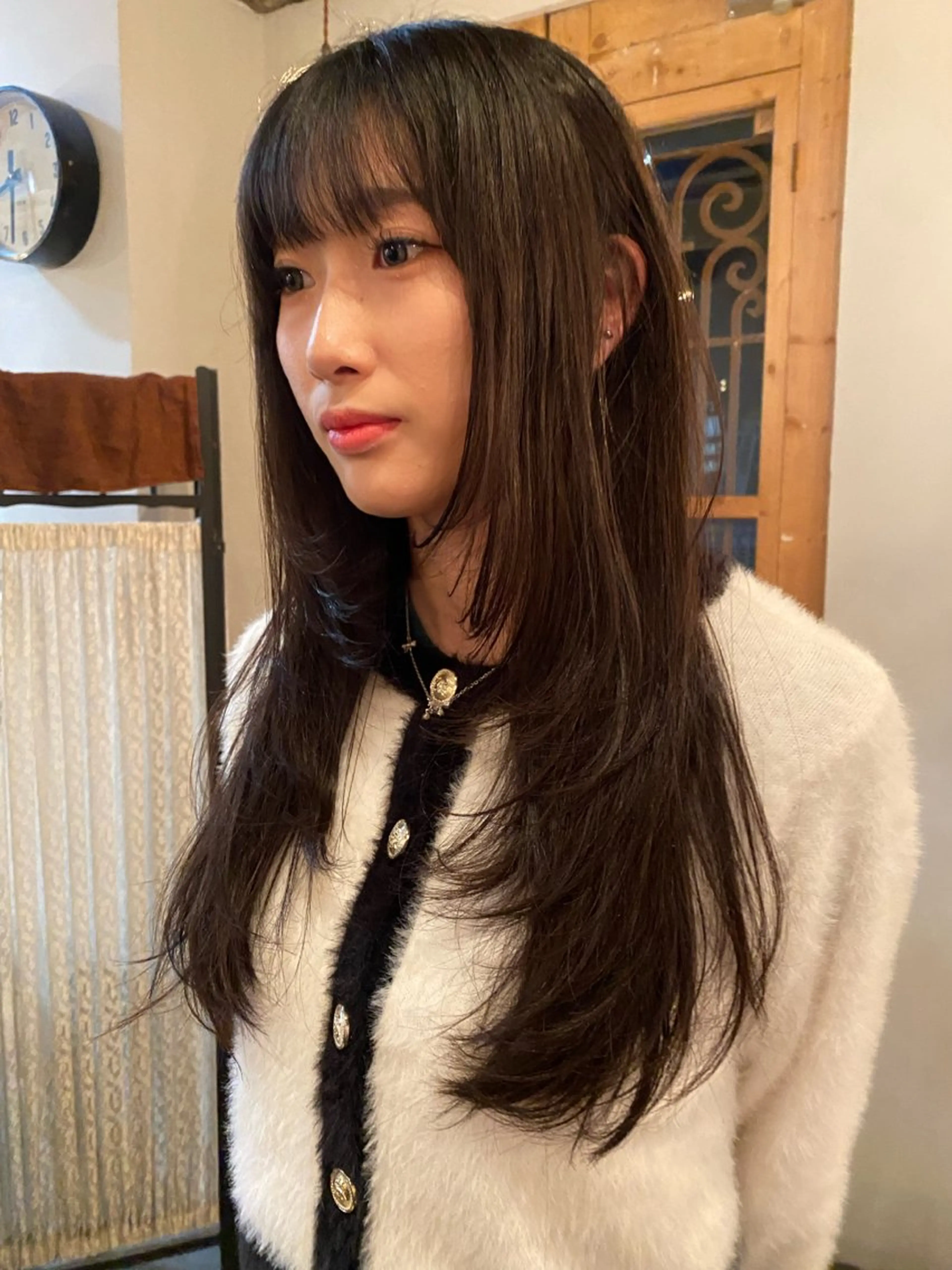 ロング レイヤーカット/ ダブルカラーサクライのヘアスタイル