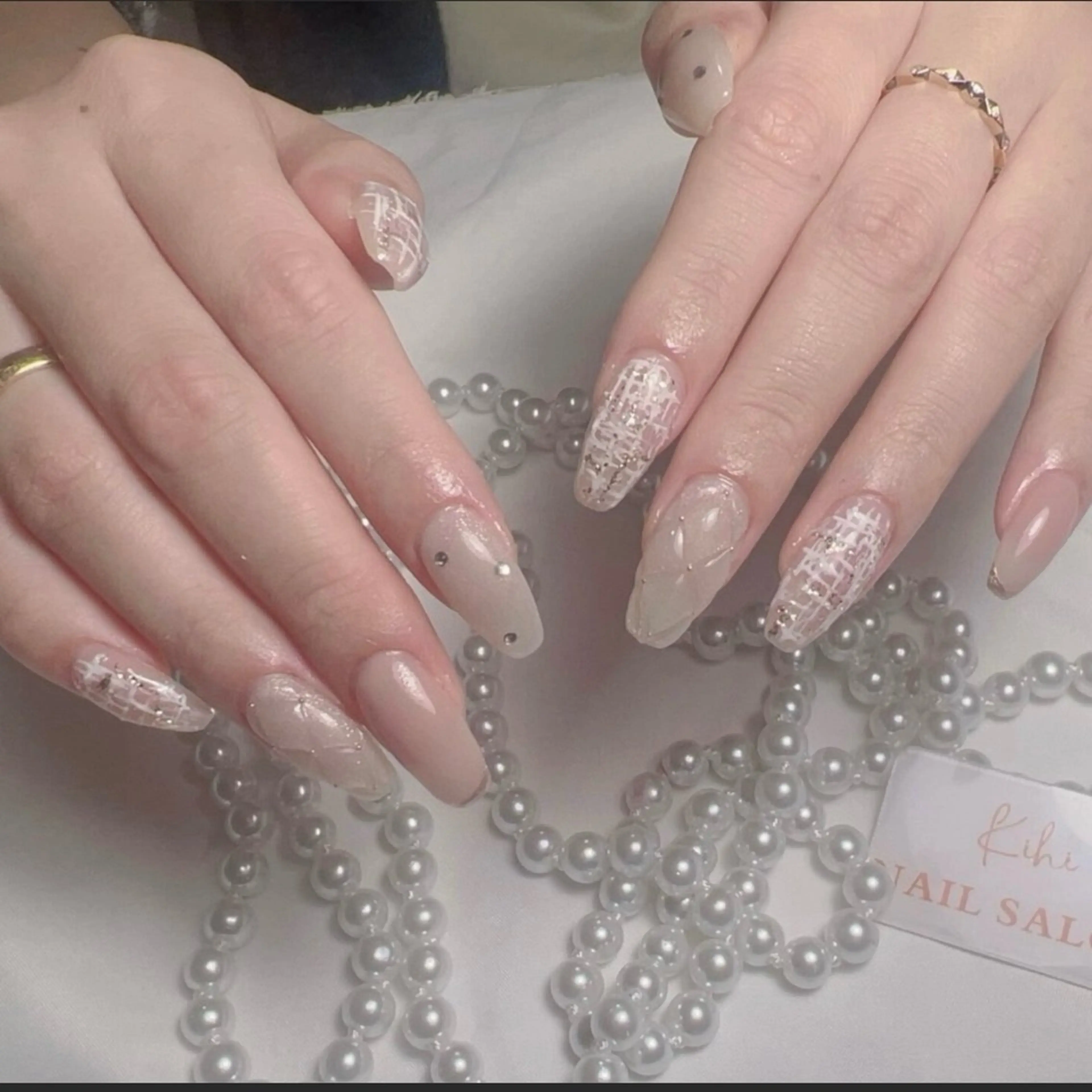 ネイル アートネイル フレンチネイル ジェルネイル グラデーション 韓国ネイル ハンドネイル ハンドケア さくら💮💮 【オフ無料】のネイルデザイン