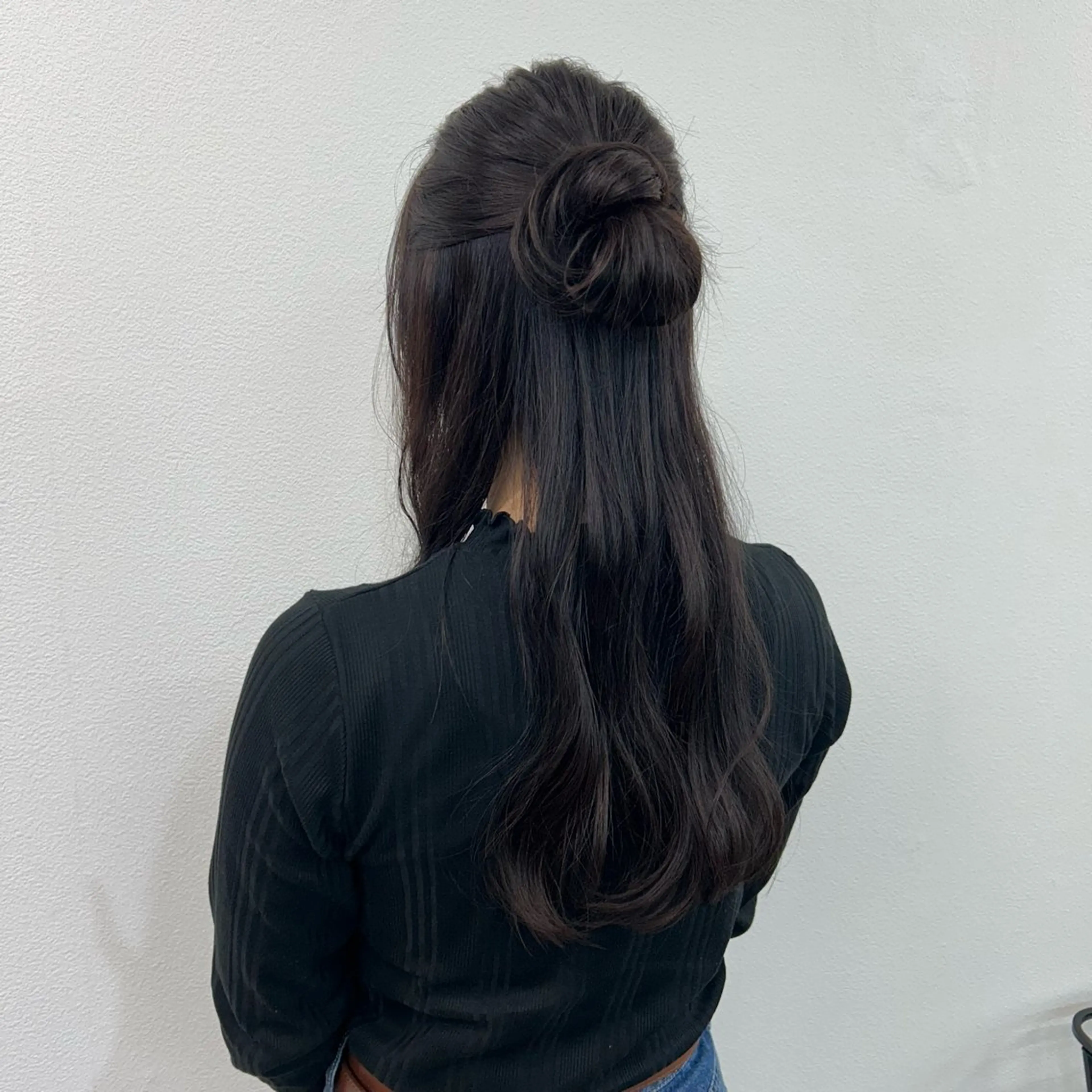 ロング カラー ヘアアレンジ ハーフアップ 韓国風ヘア COEUR🧡 山下　優花のヘアスタイル