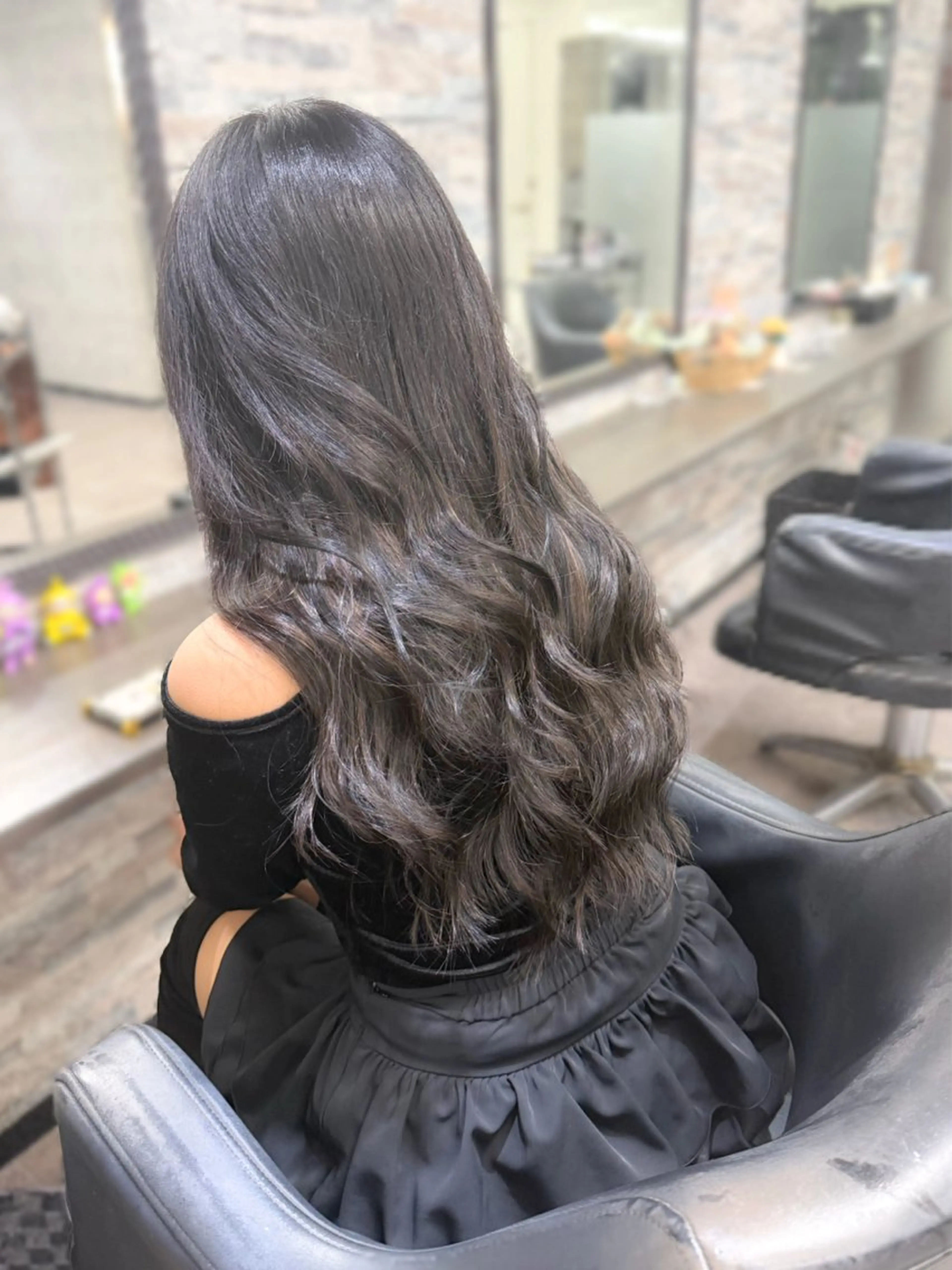 ロング カラー カット ヘアカラー エクステ ハイトーンエクステ 🎩カズキ🎩のヘアスタイル