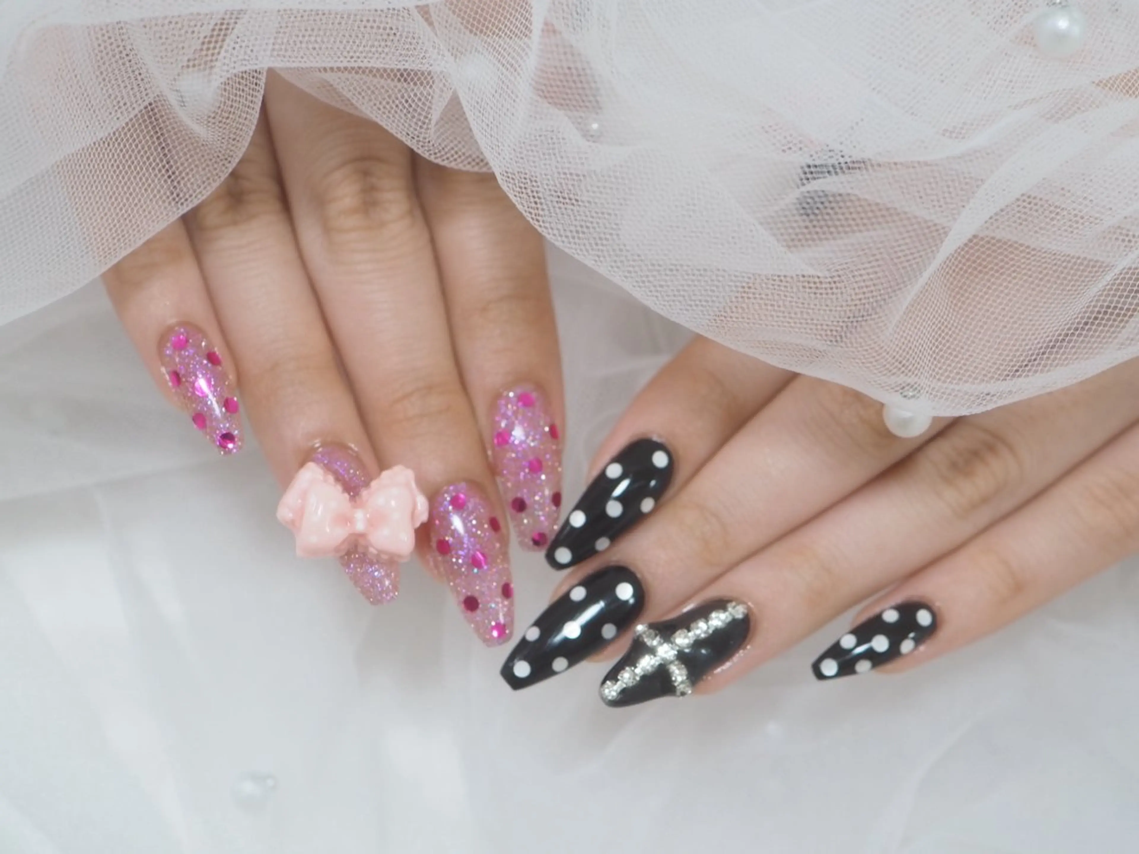 ネイル 持ち込み リボン ハンドネイル 上田 佳那美のネイルデザイン