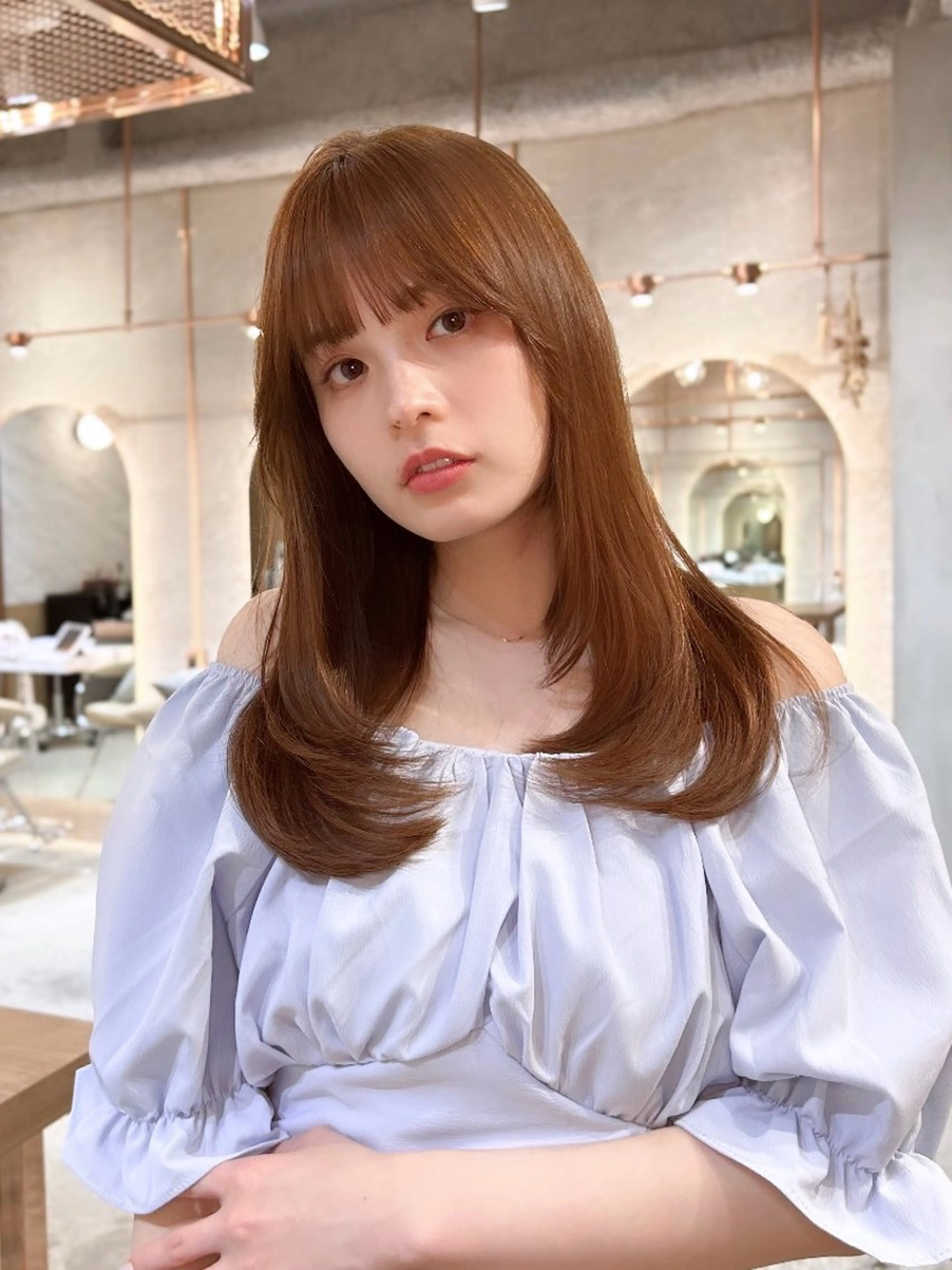 セミロング ハッシュカット/韓国 レイヤー/カハナのヘアスタイル