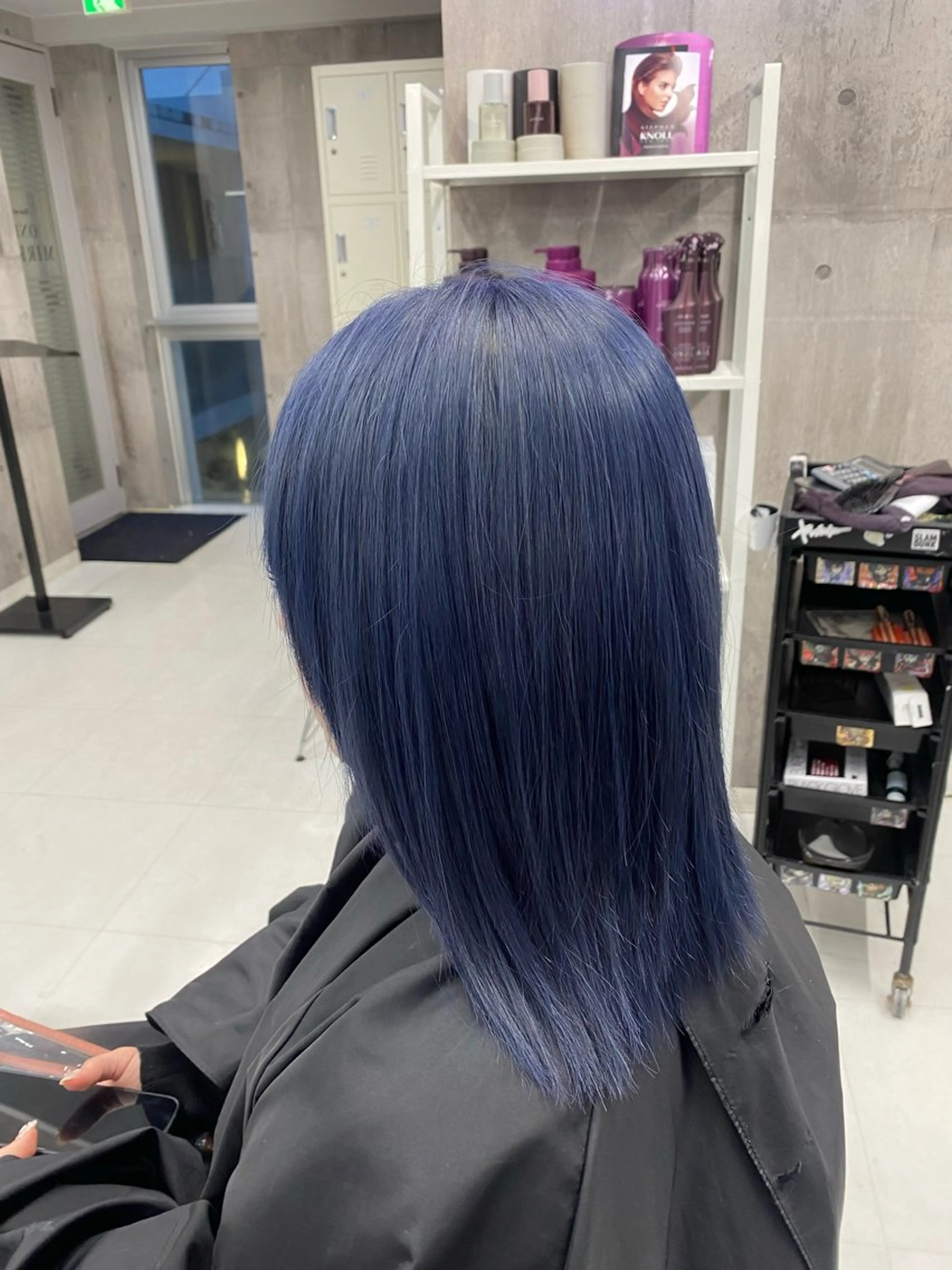 セミロング カラー ヘアアレンジ メンズ ヘアカラー 🌈【🎀ヘアデザイ ナー🎀】✨ノン✨のヘアスタイル