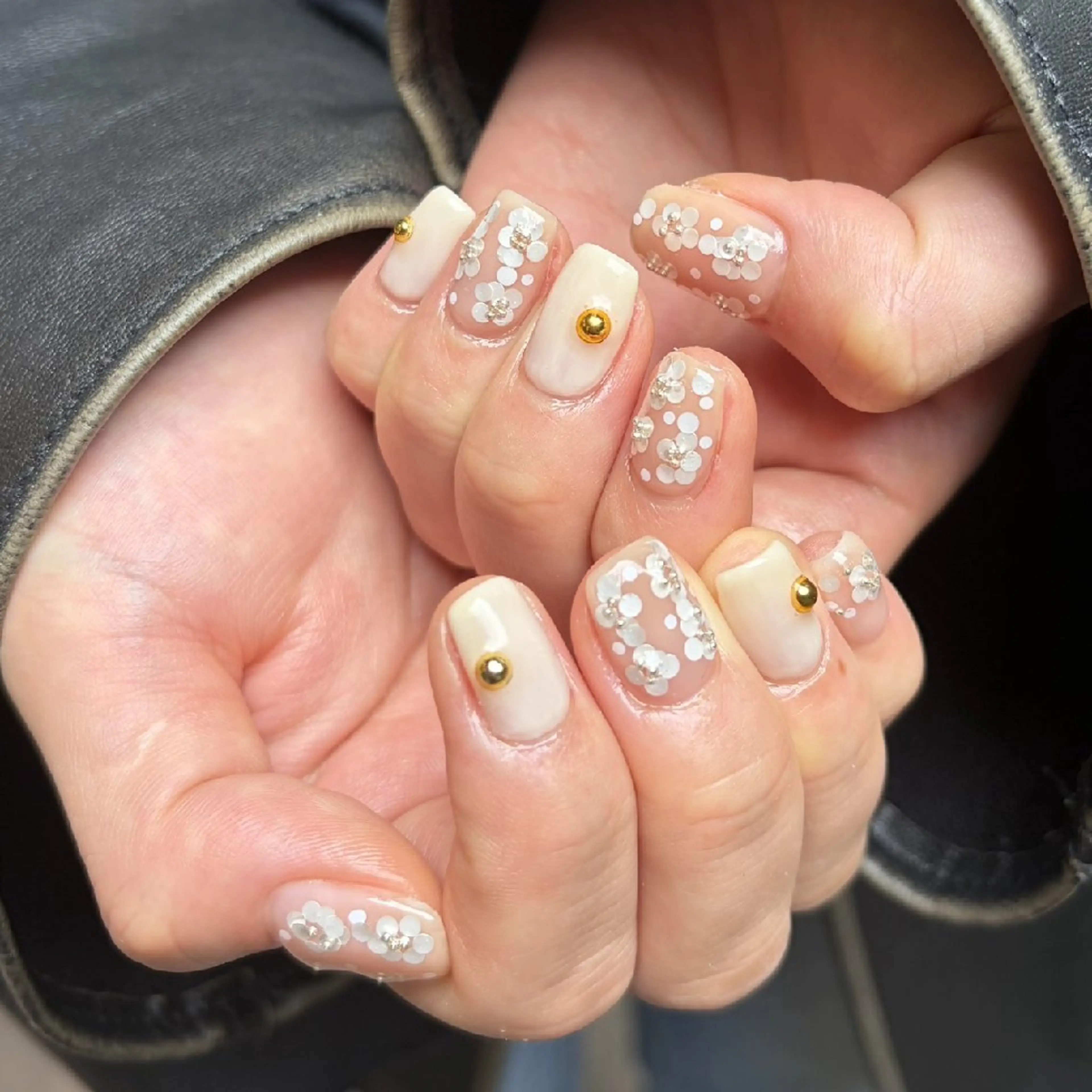 ショート . ウニョンのネイルデザイン