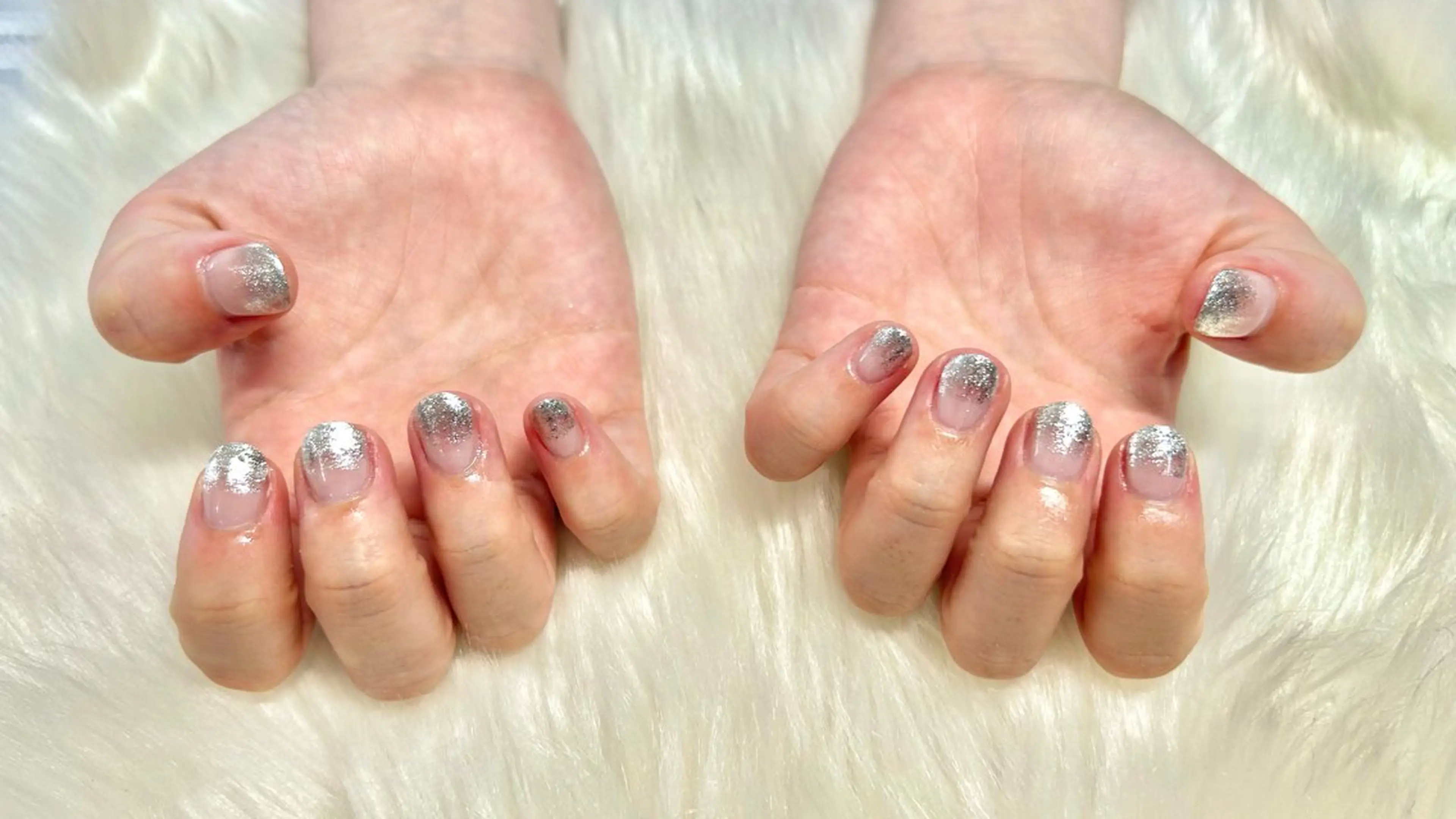 ネイル 二階堂 晴菜のネイルデザイン