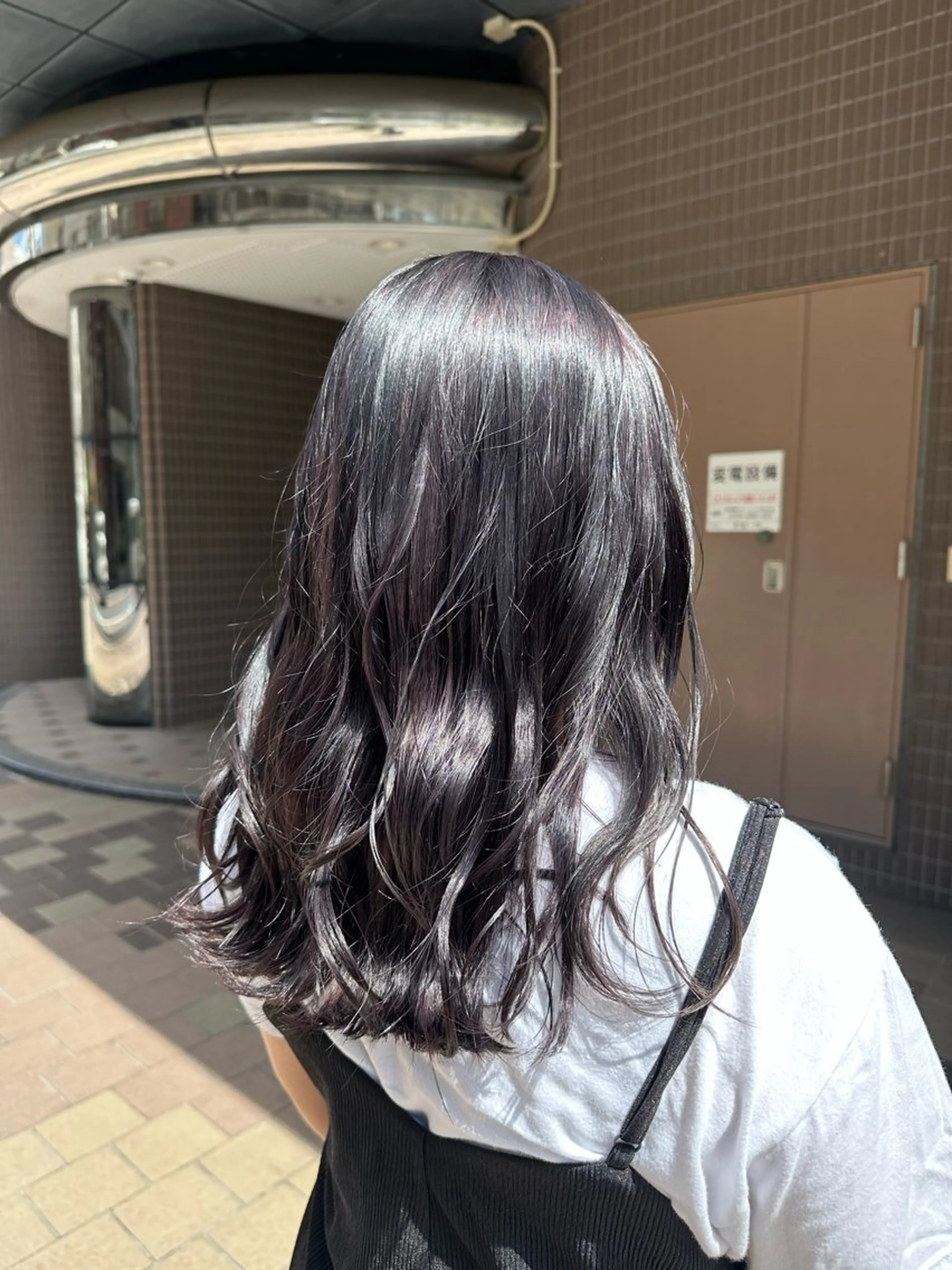 セミロング カラー グレージュ ラベンダーカラー ラベンダーグレージュ ラベンダーグレー 清水 遥香のヘアスタイル