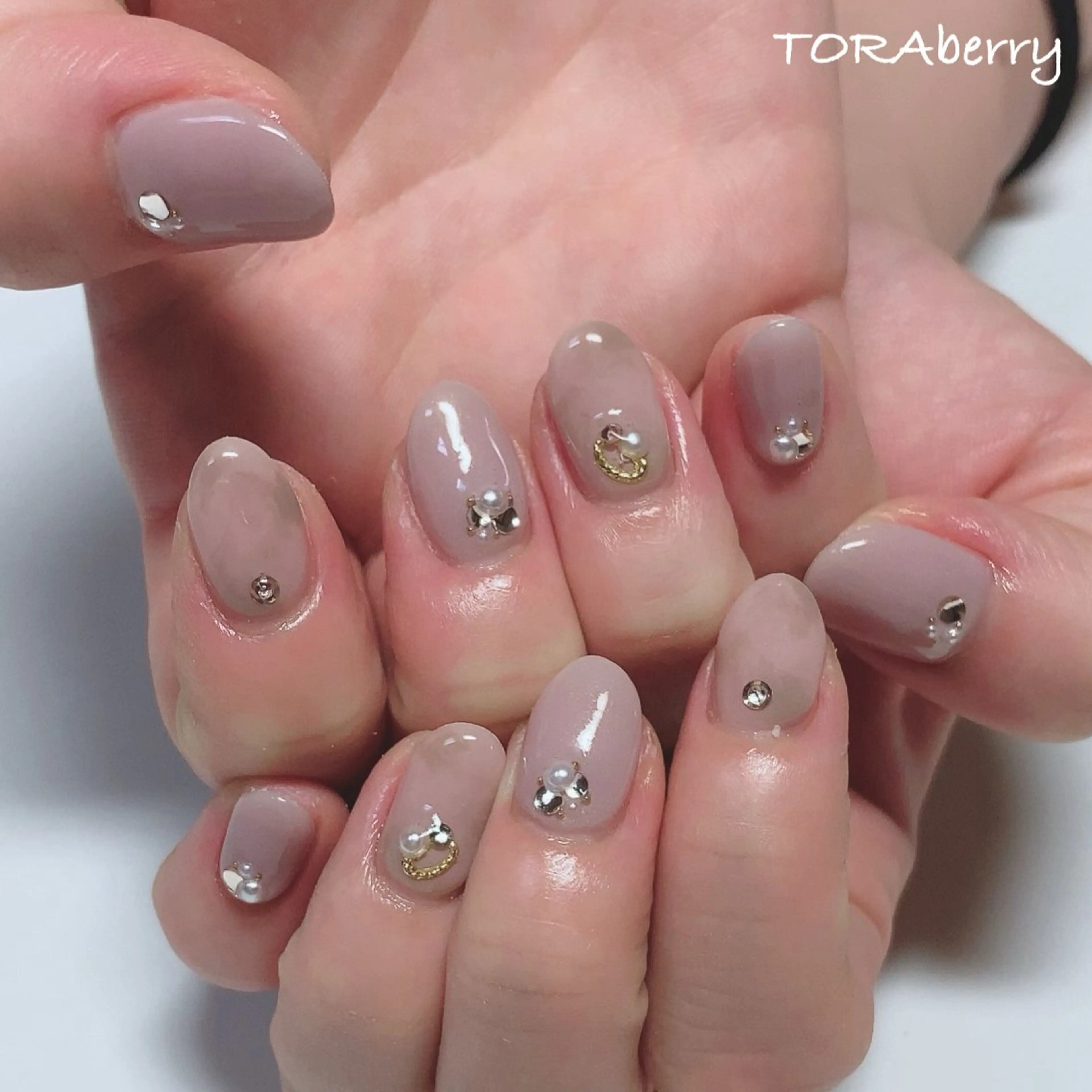 ネイル ハンドネイル ネイリスト なつみのネイルデザイン