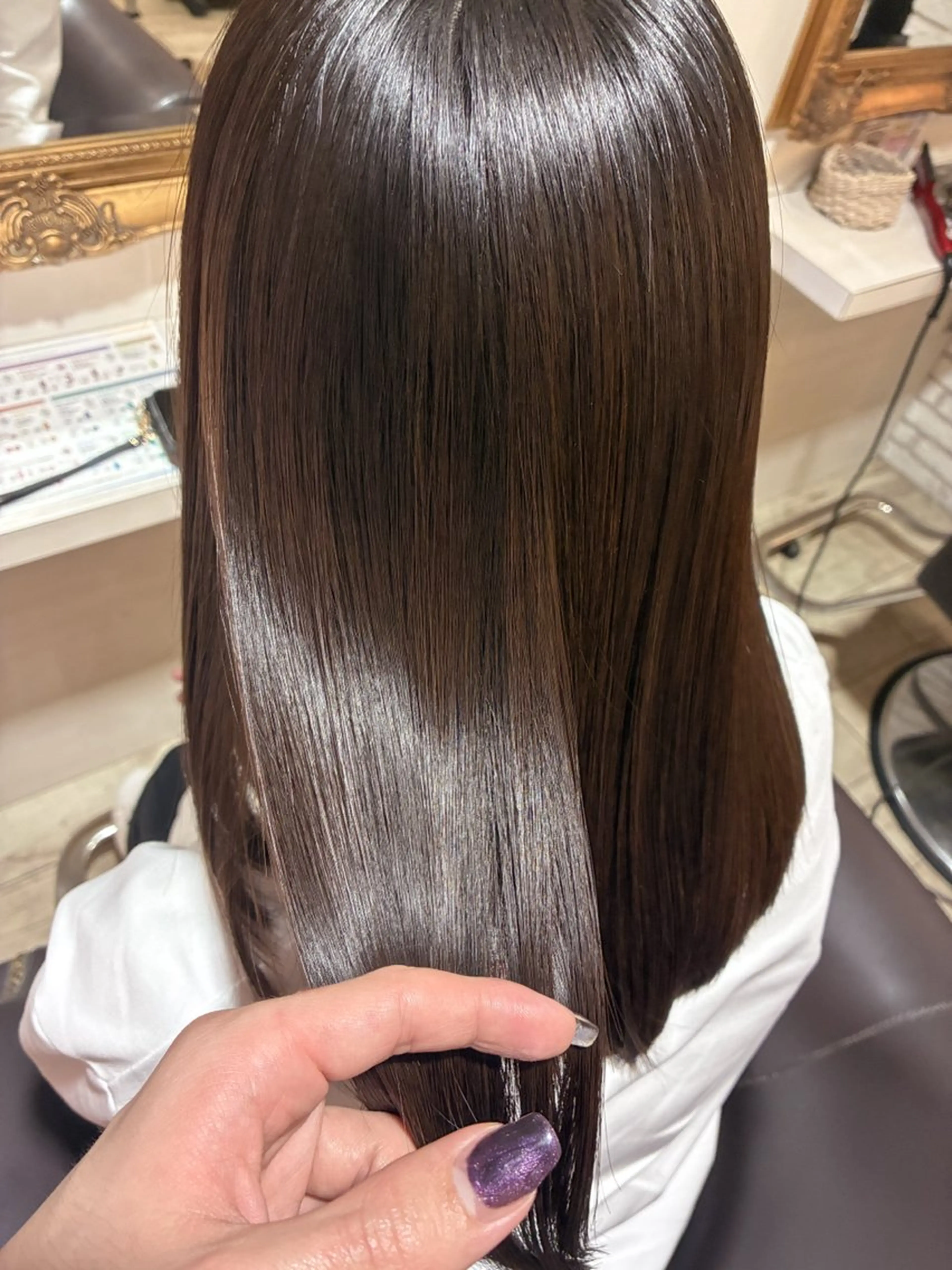 セミロング トリートメント 元自衛官美容師 つや。のヘアスタイル