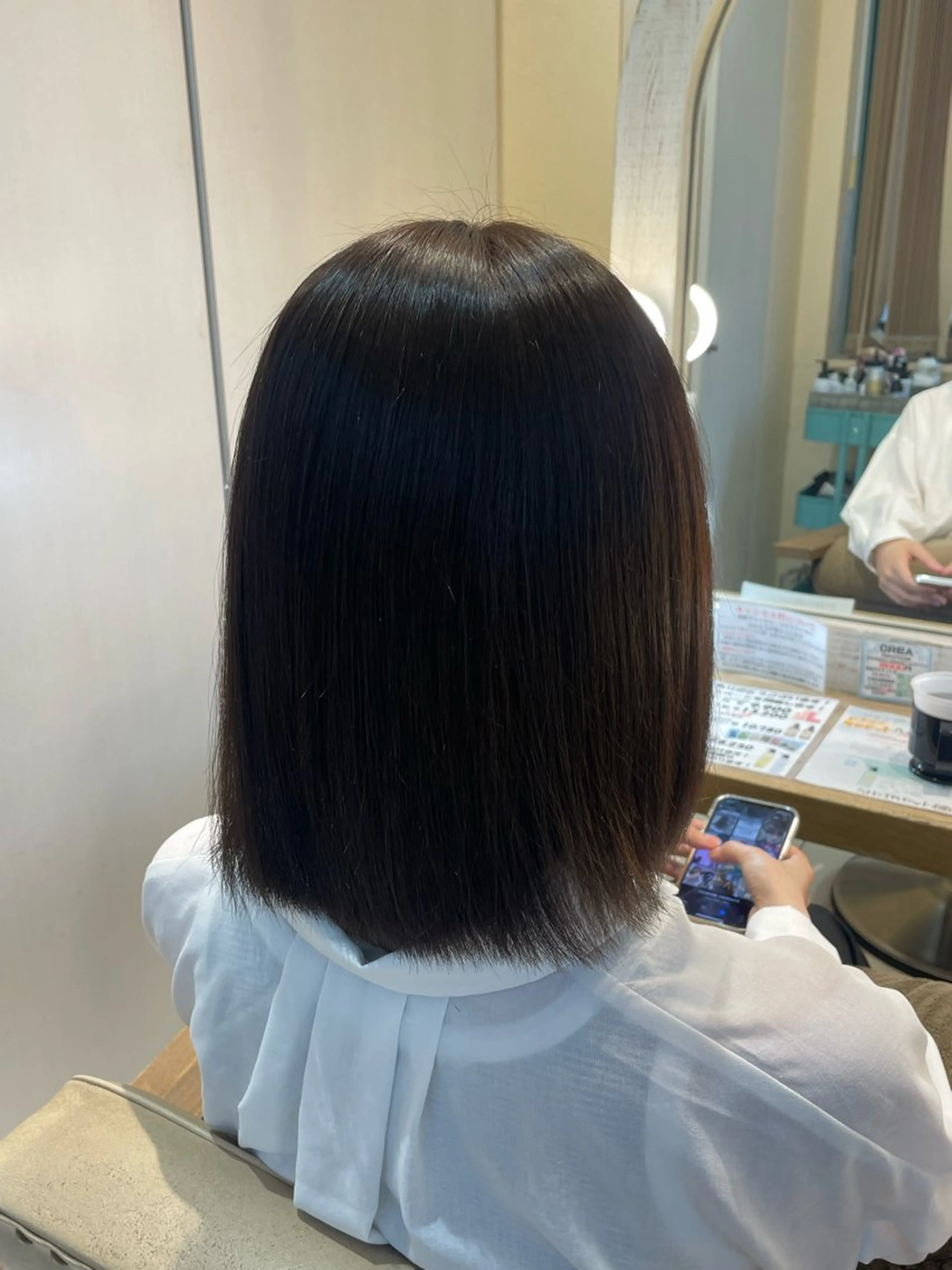 ショート カラー ブリーチなしカラー/ 暖色カラー/艶カラーのヘアスタイル