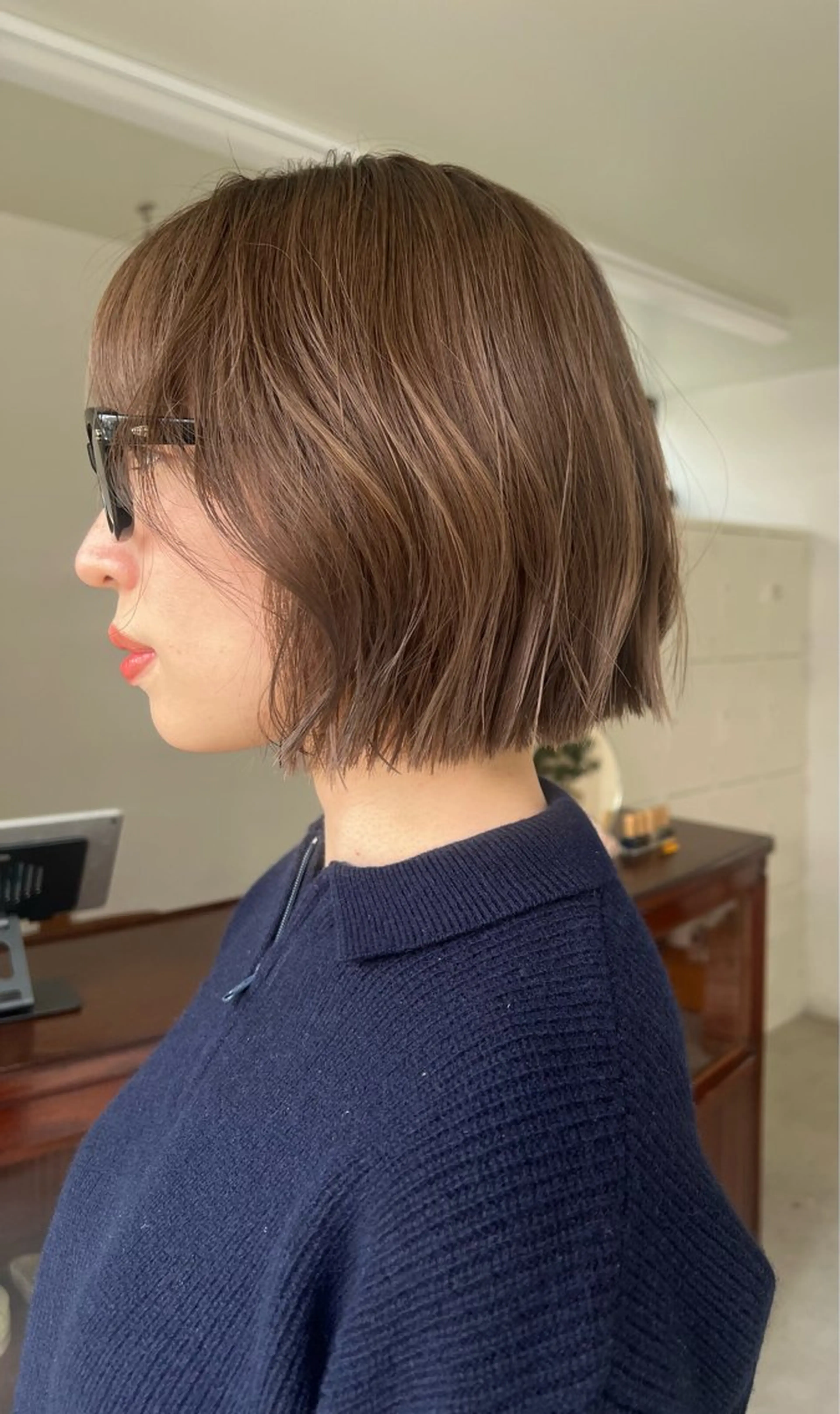 ミディアム カラー ベージュカラー 透明感カラー 小林 美咲のヘアスタイル