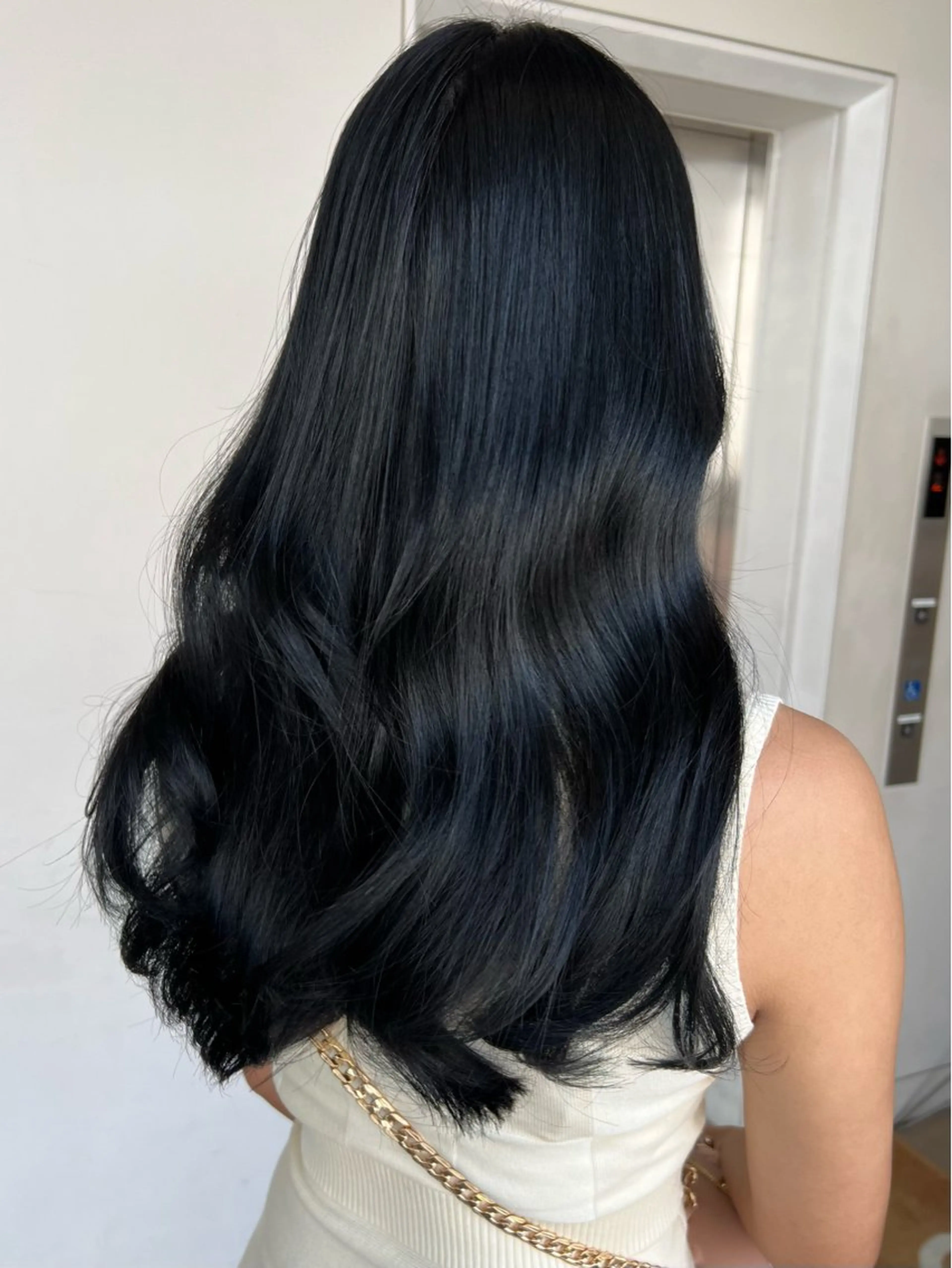 カラー 清水 柊人のヘアスタイル