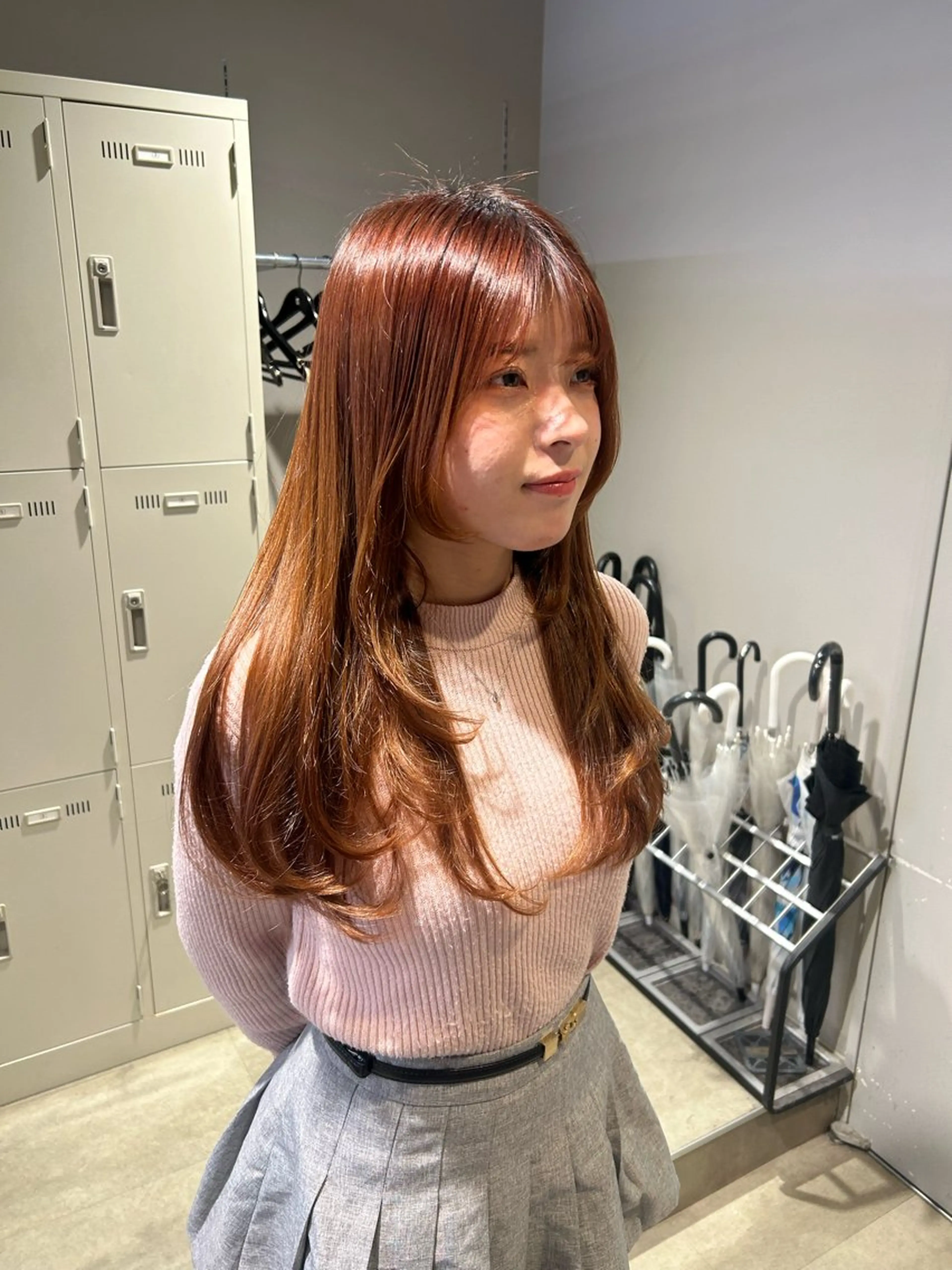 ロング カラー 韓国/トレンド レイヤー【101】のヘアスタイル