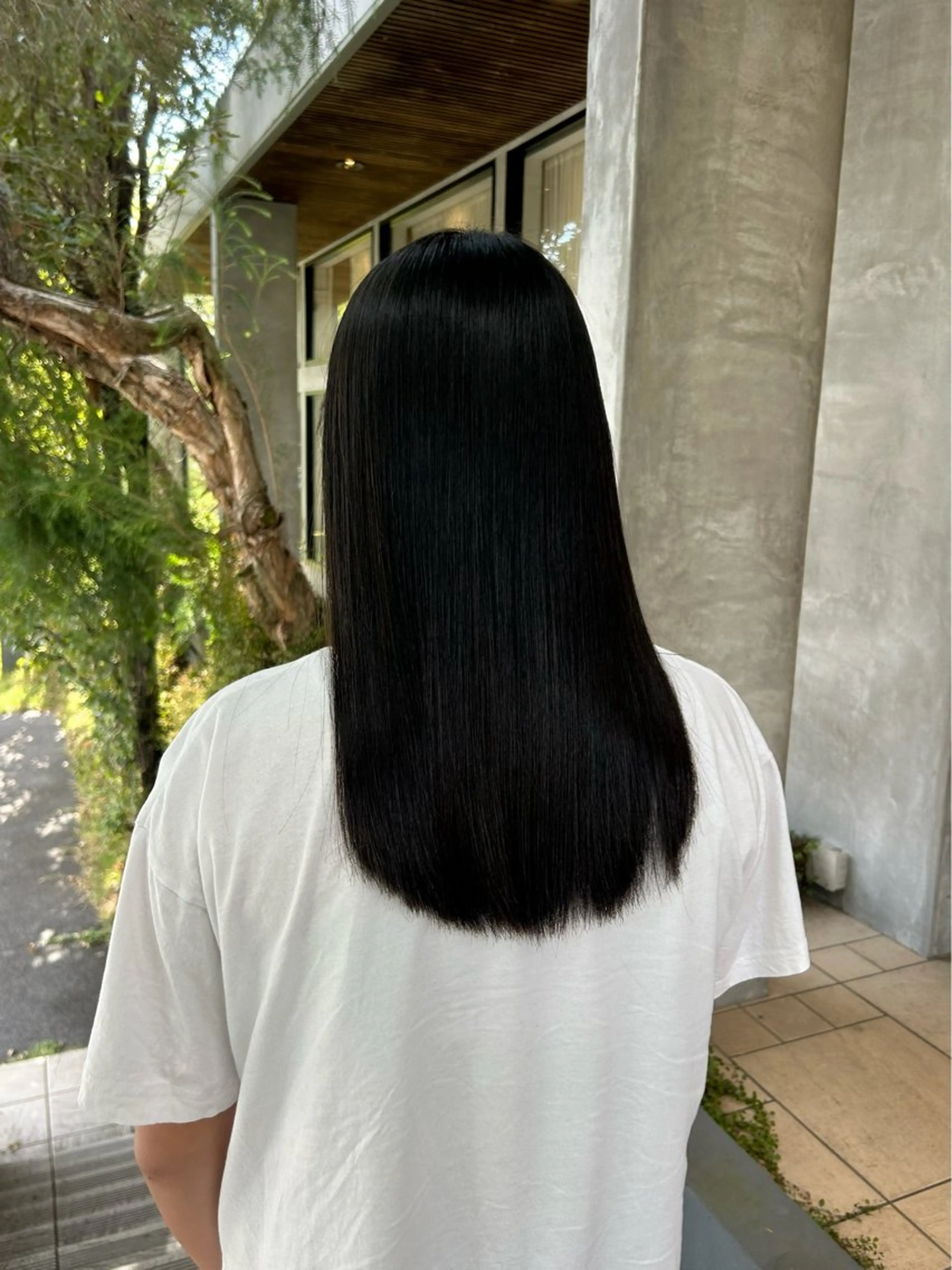 【 人気No.3 ☆ 】 自然な仕上がり！縮毛矯正 °・* 柔らかストレートパーマ🌿‬の写真