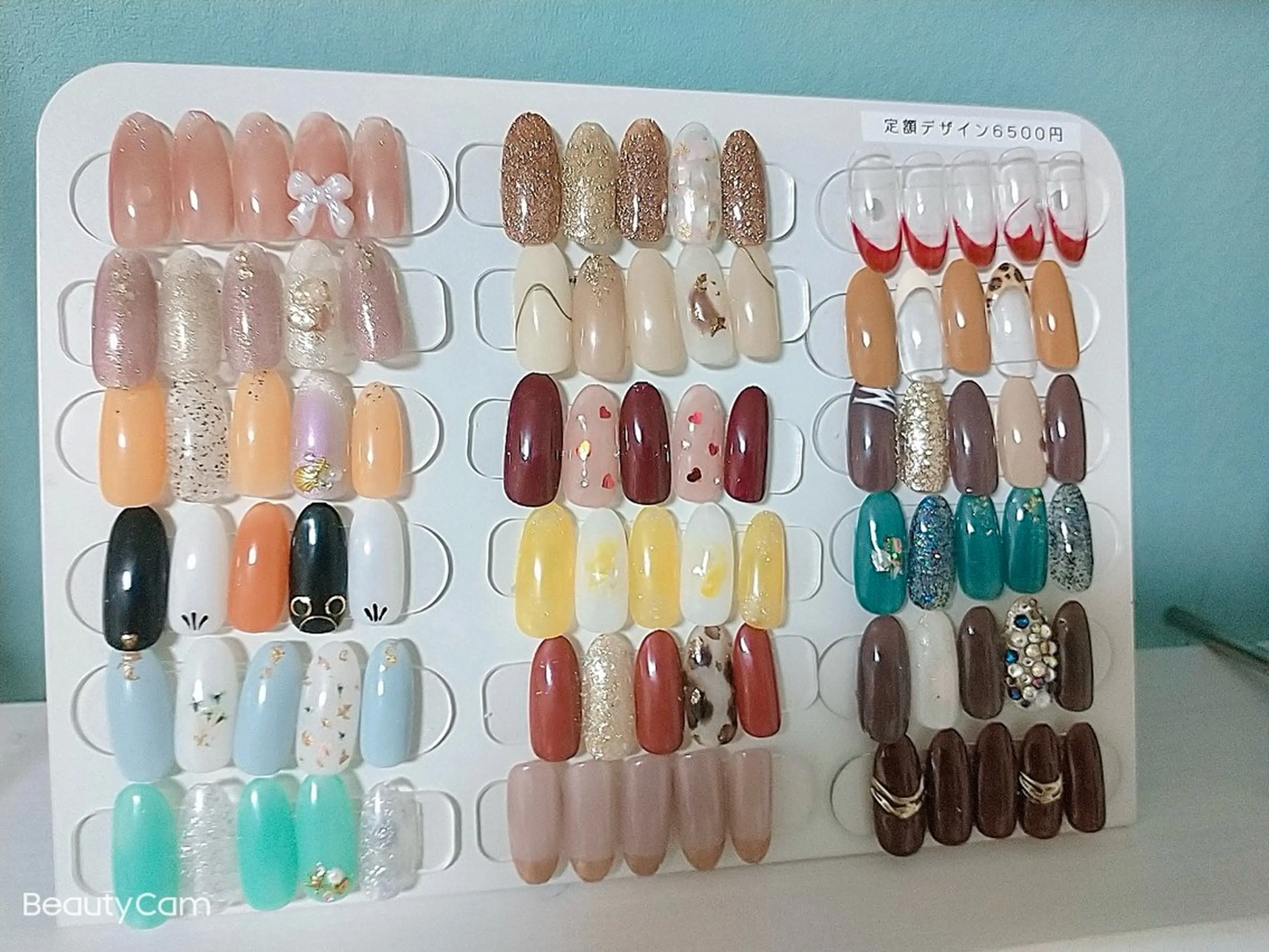 ネイル SYR nail salonのネイルデザイン